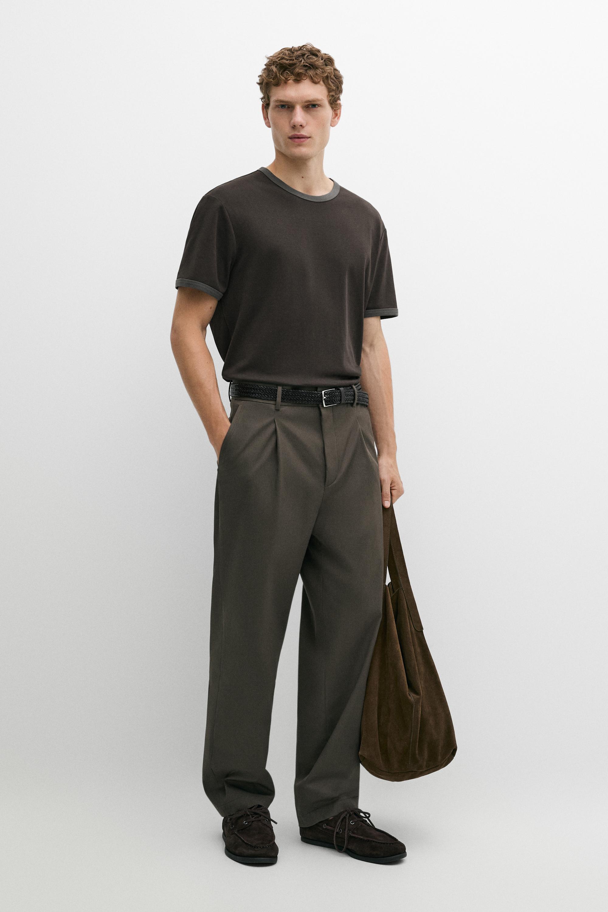 100% cotton contrast neck T-shirt Lead