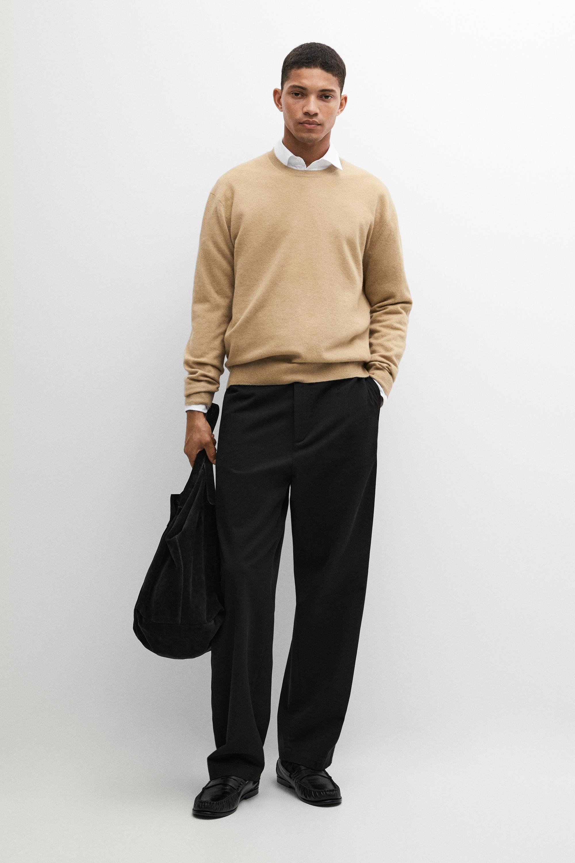 Knit 100% cashmere round neck sweater Medium Camel