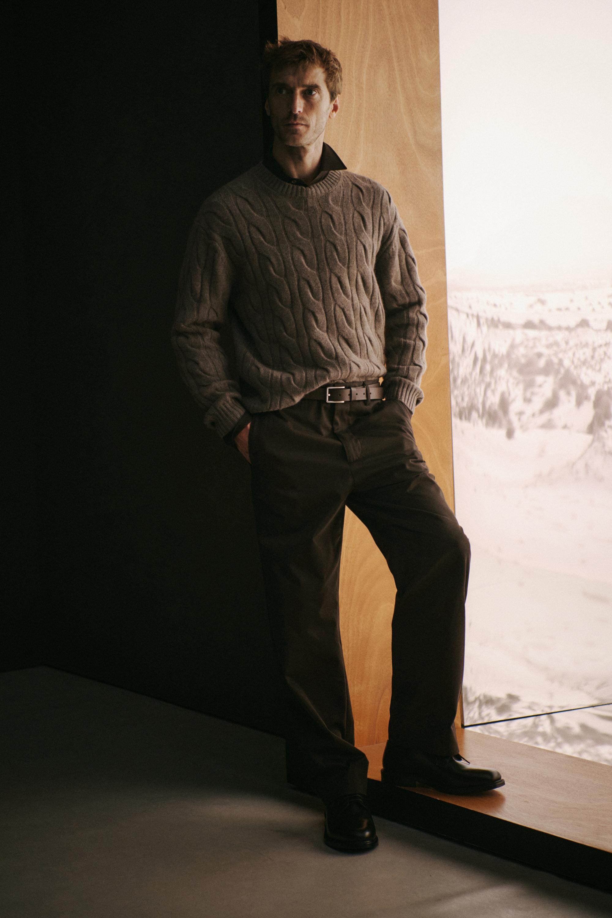 100% cashmere cable knit sweater Dark Khaki