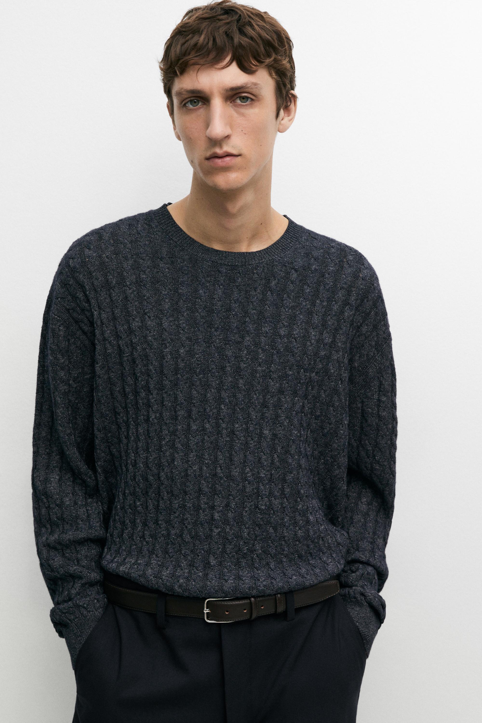 Cable knit round neck sweater Indigo