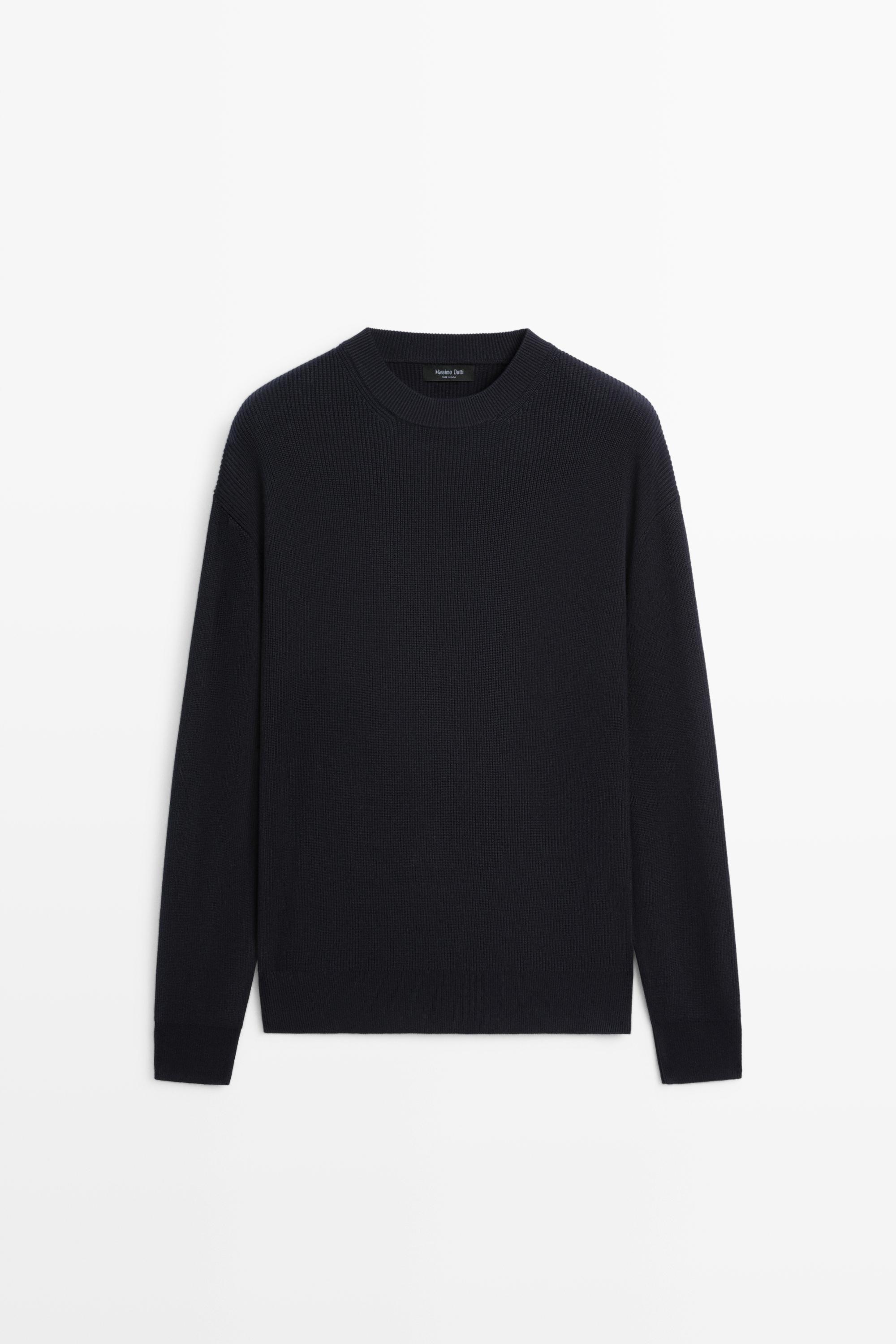 Round neck knit sweater Navy Blue