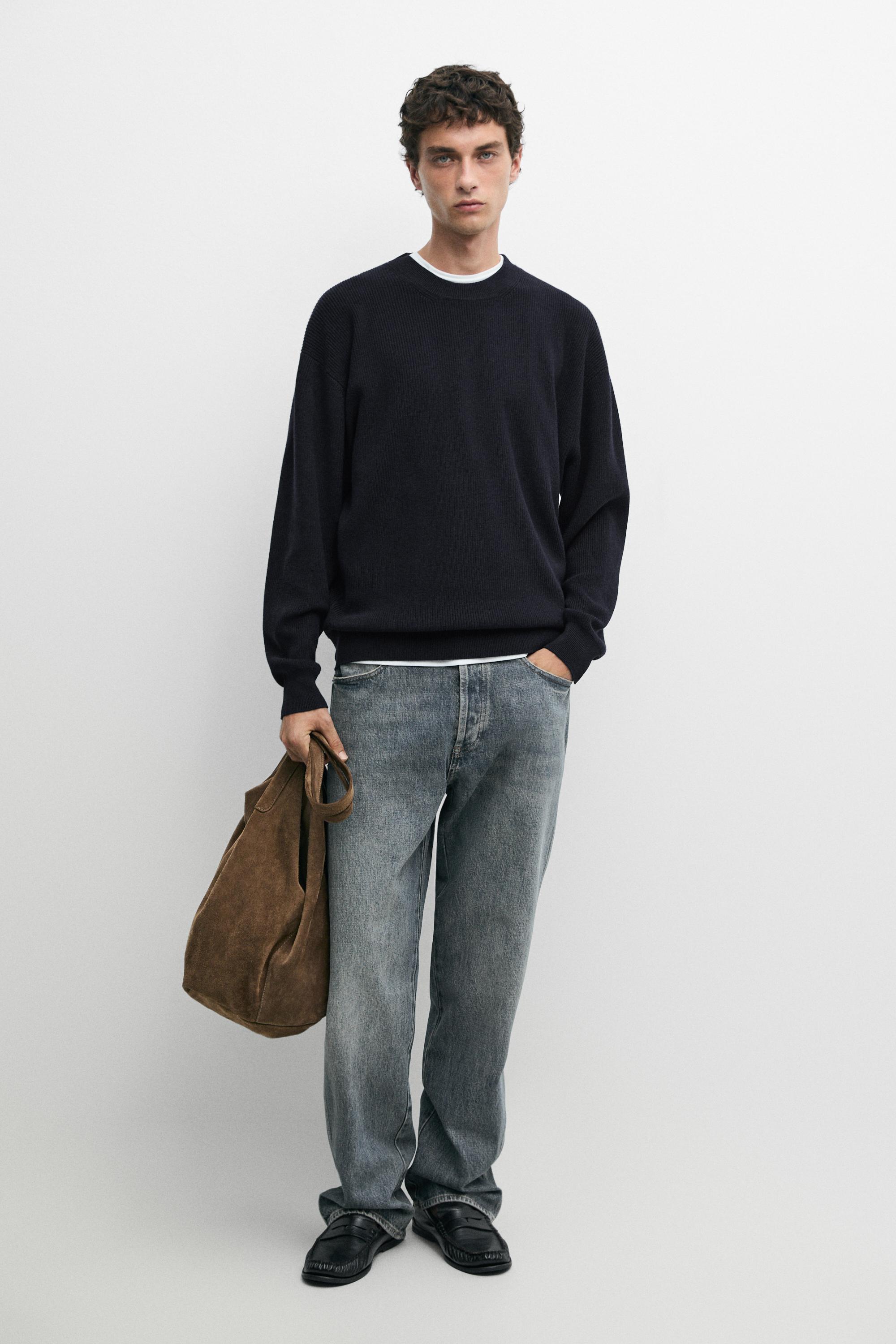 Round neck knit sweater Navy Blue