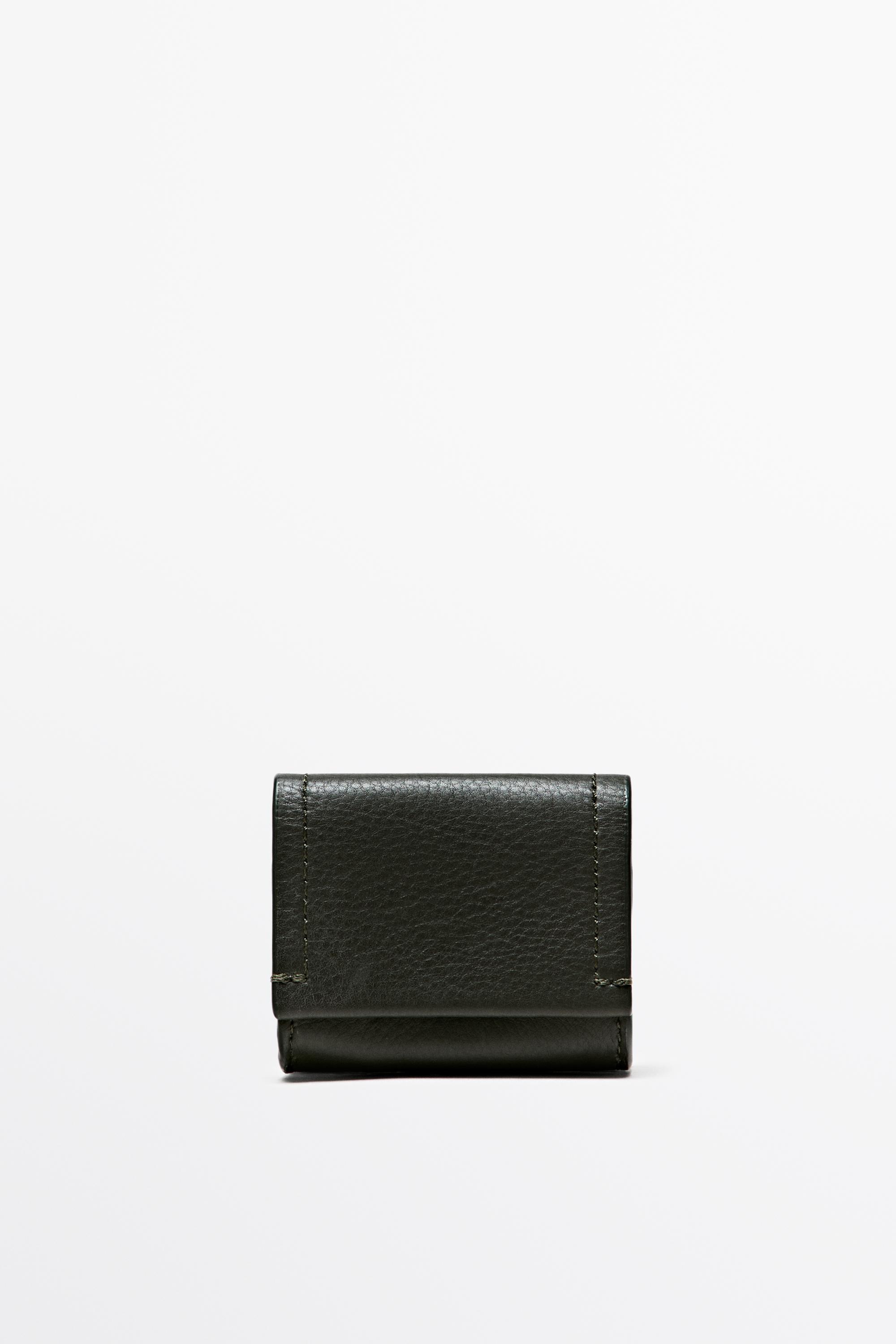 Nappa leather AirPods case Bottle