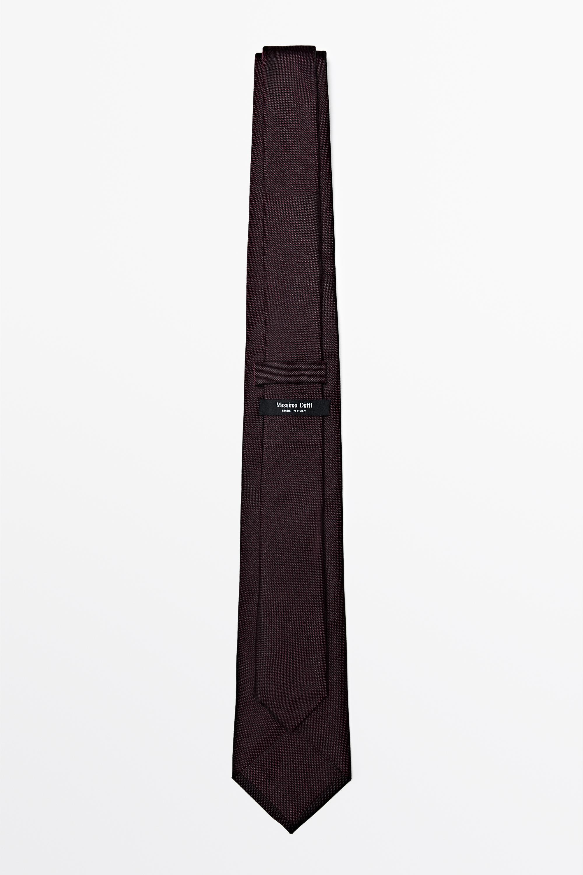 100% silk textured tie Burgundy