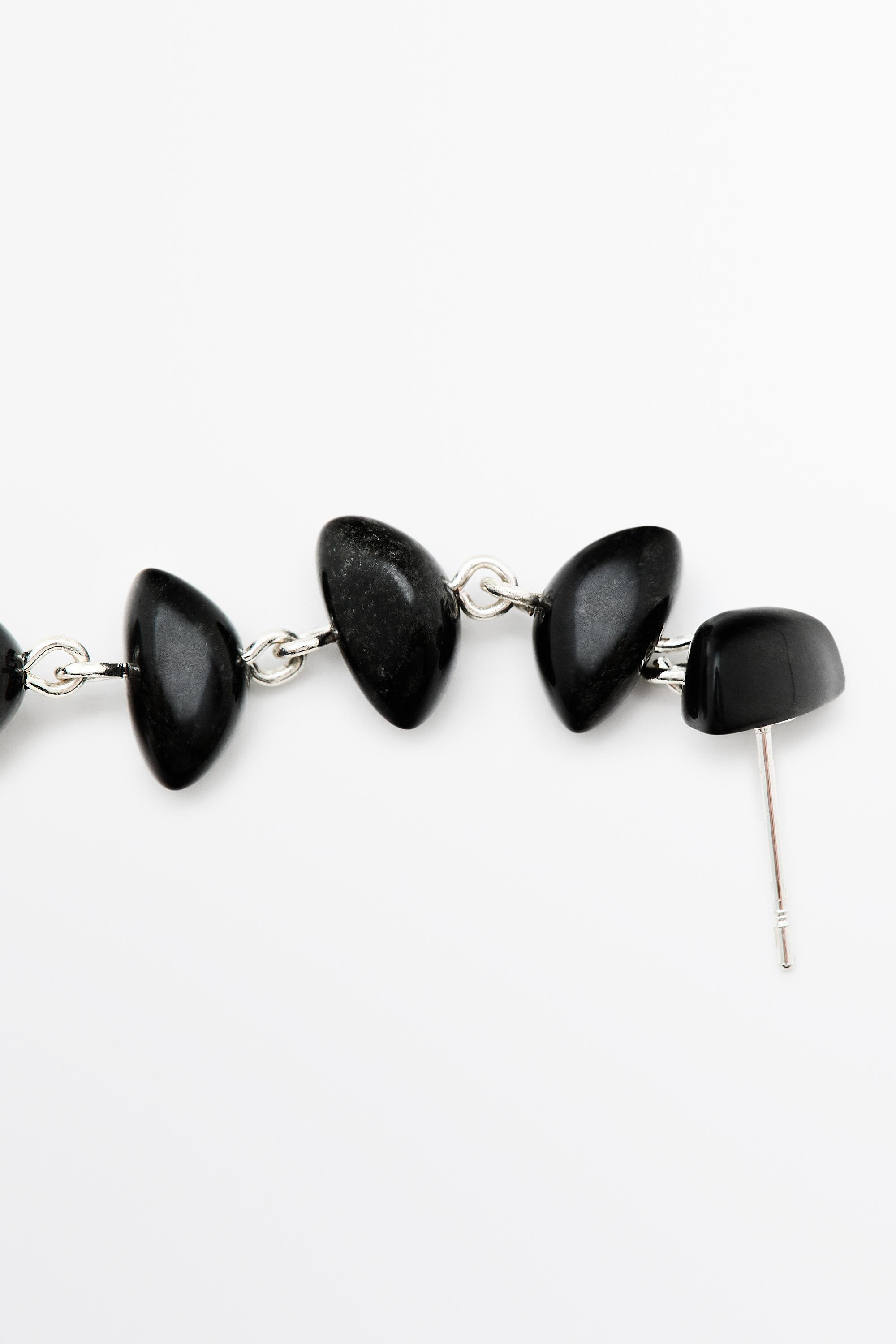 Gemstone dangle earrings Black