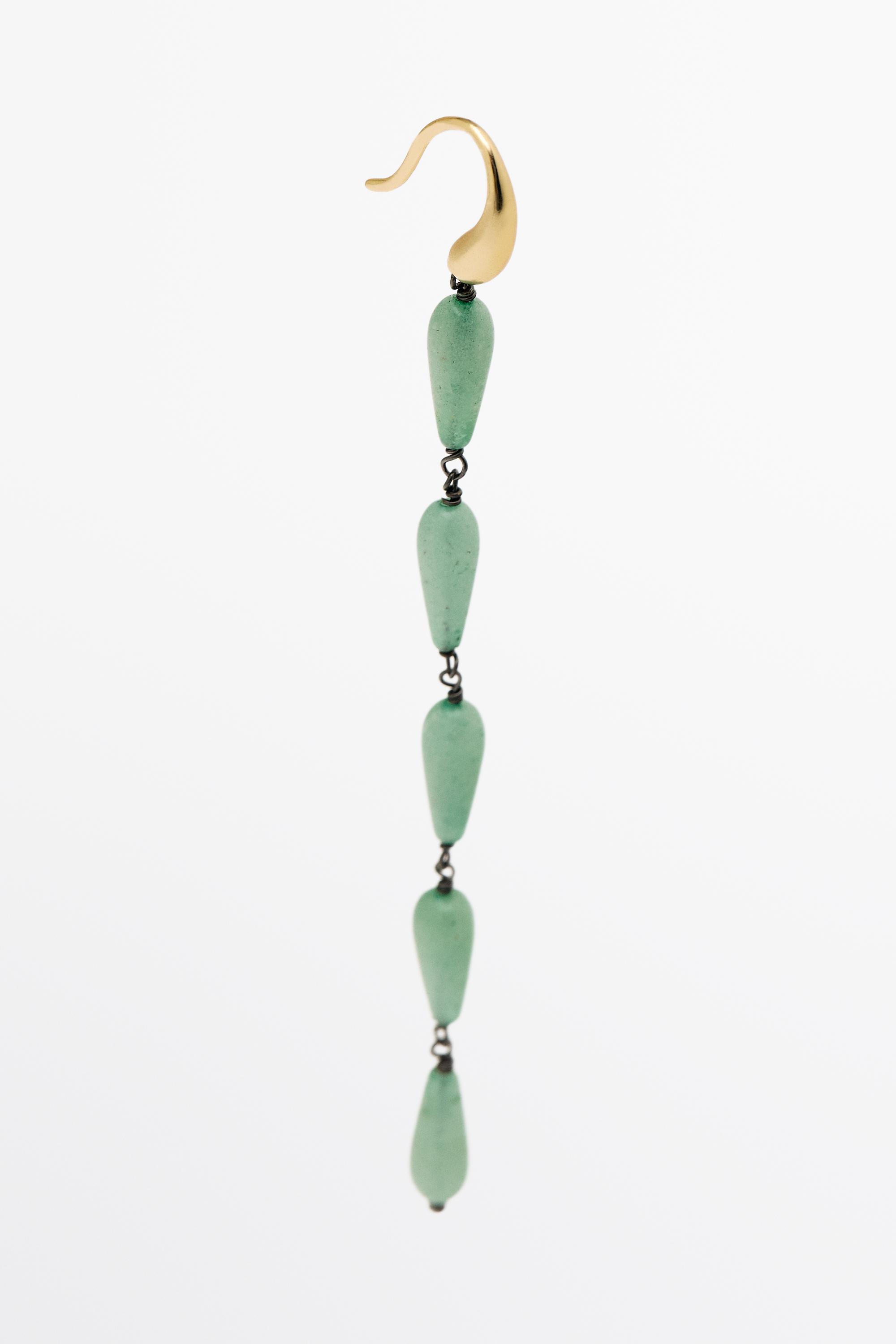 Gemstone dangle earrings Golden