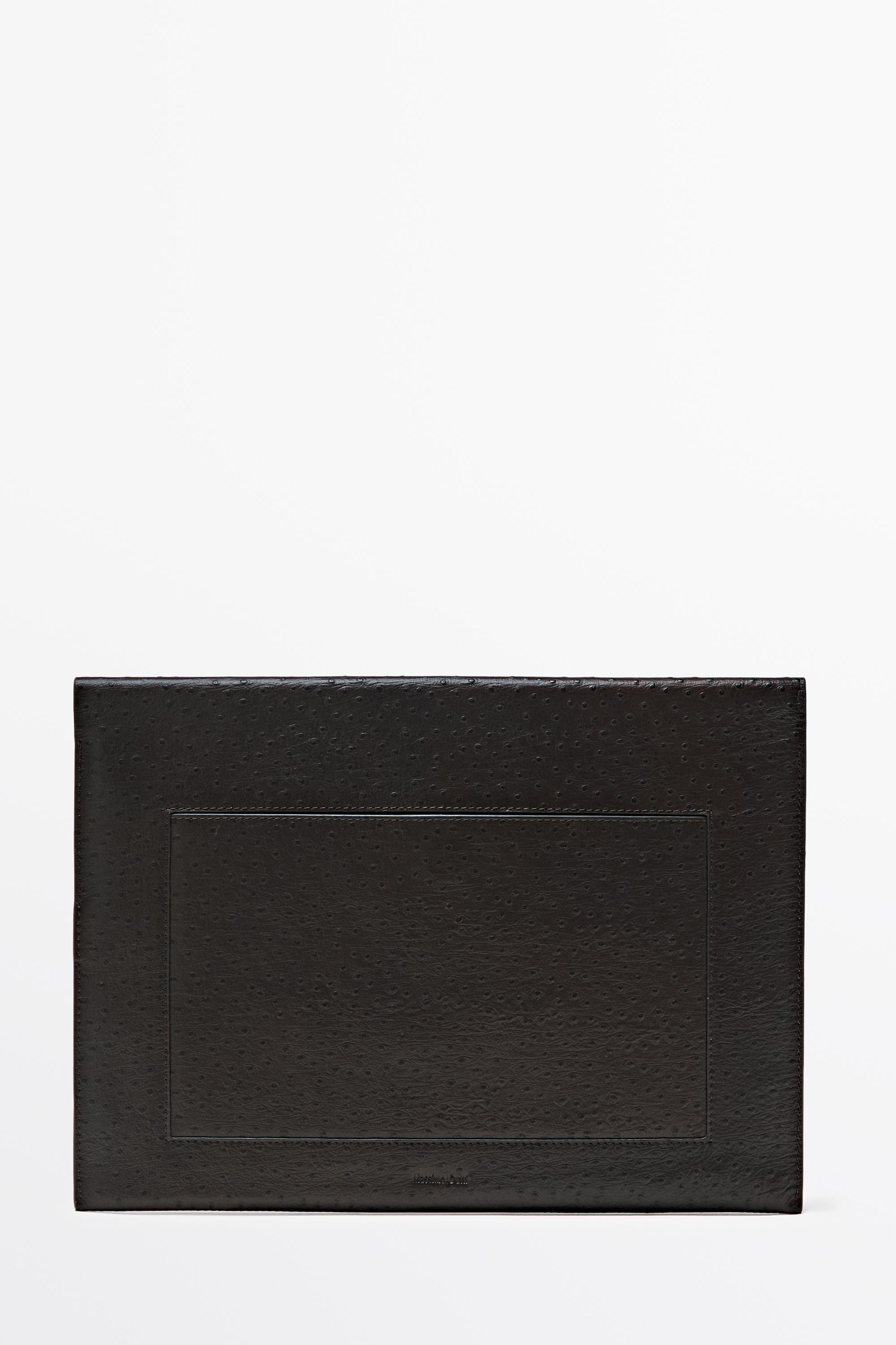 Textured laptop sleeve Brown
