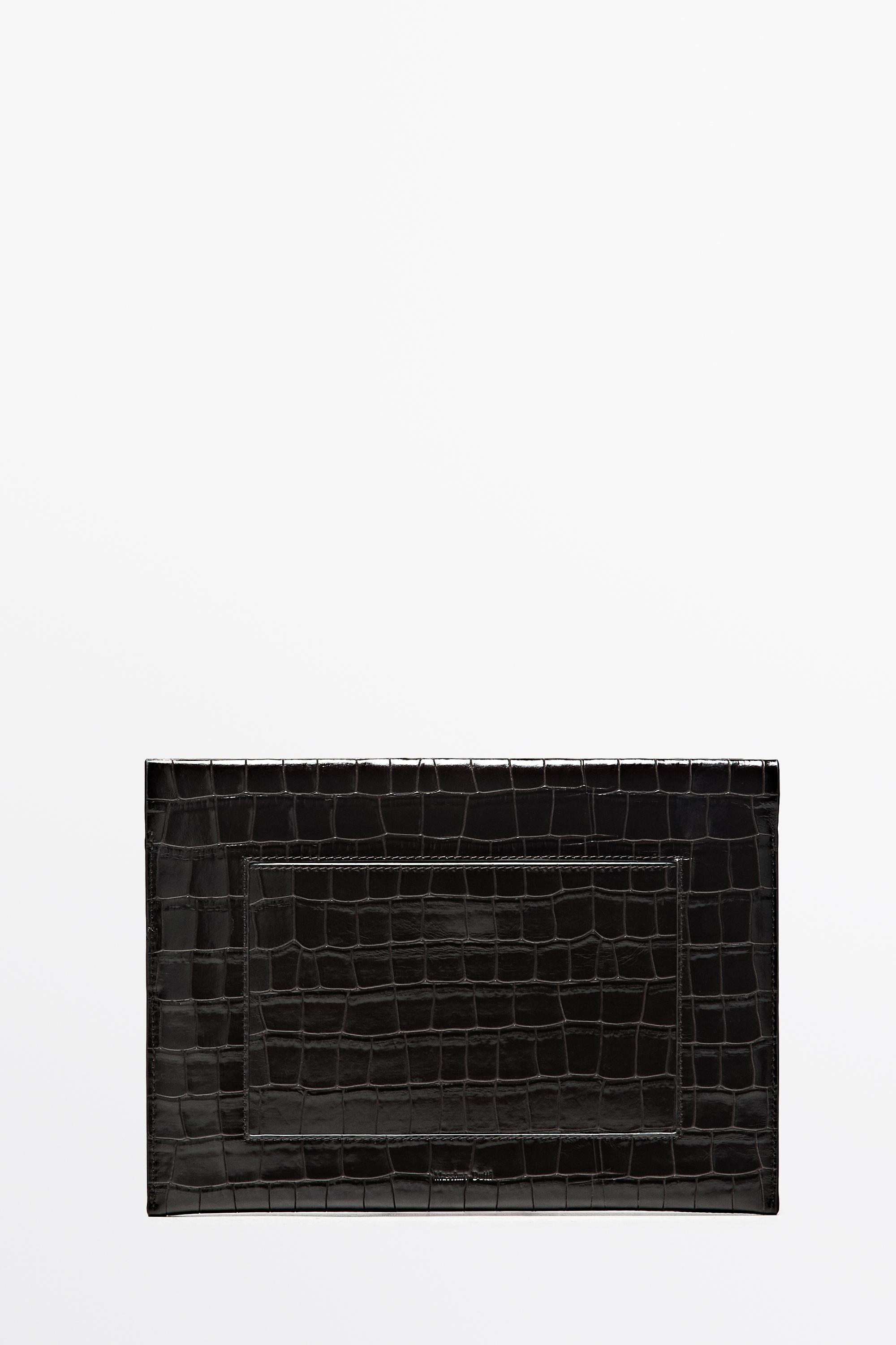 Textured leather iPad case Brown