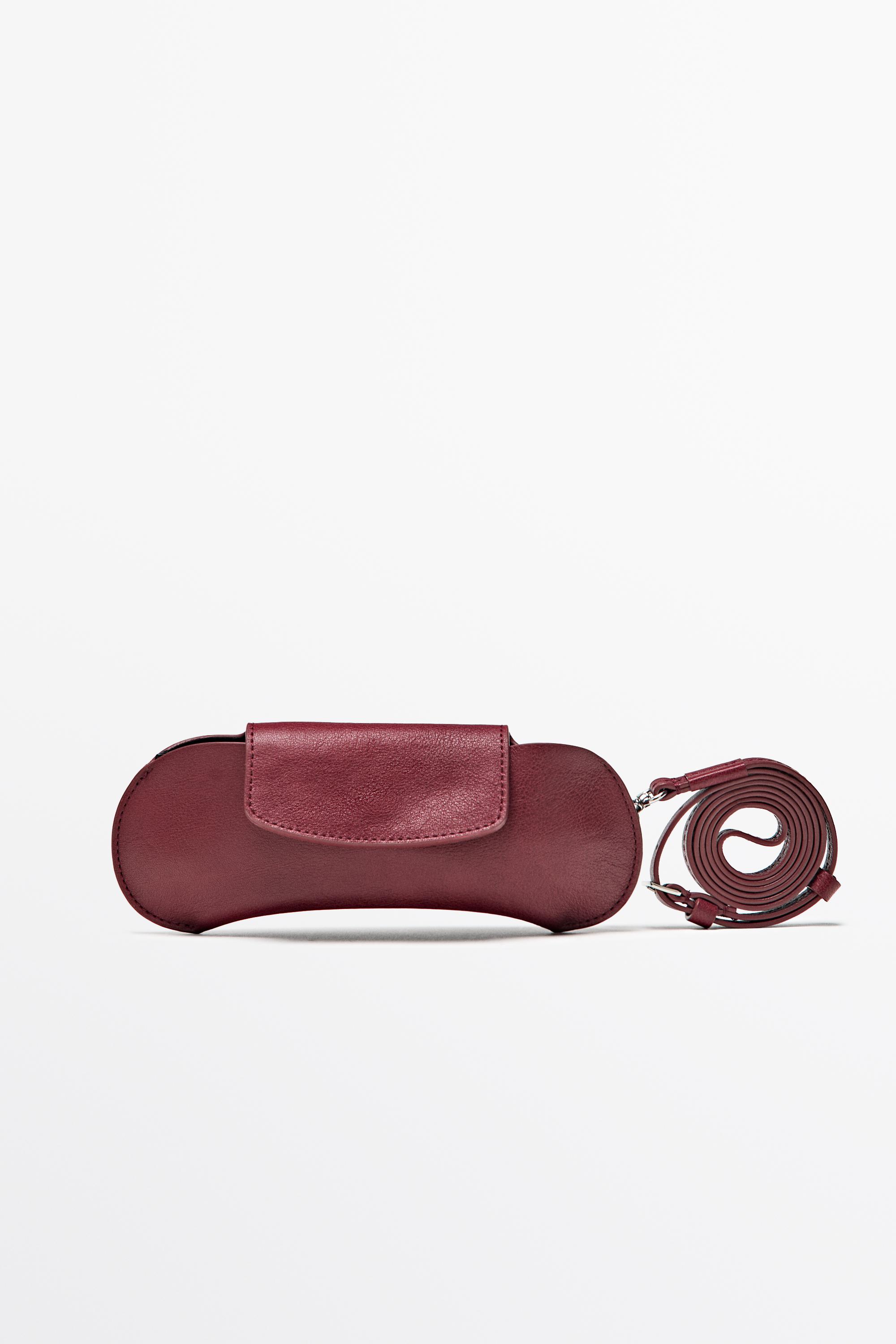 Textured nappa leather glasses case Red