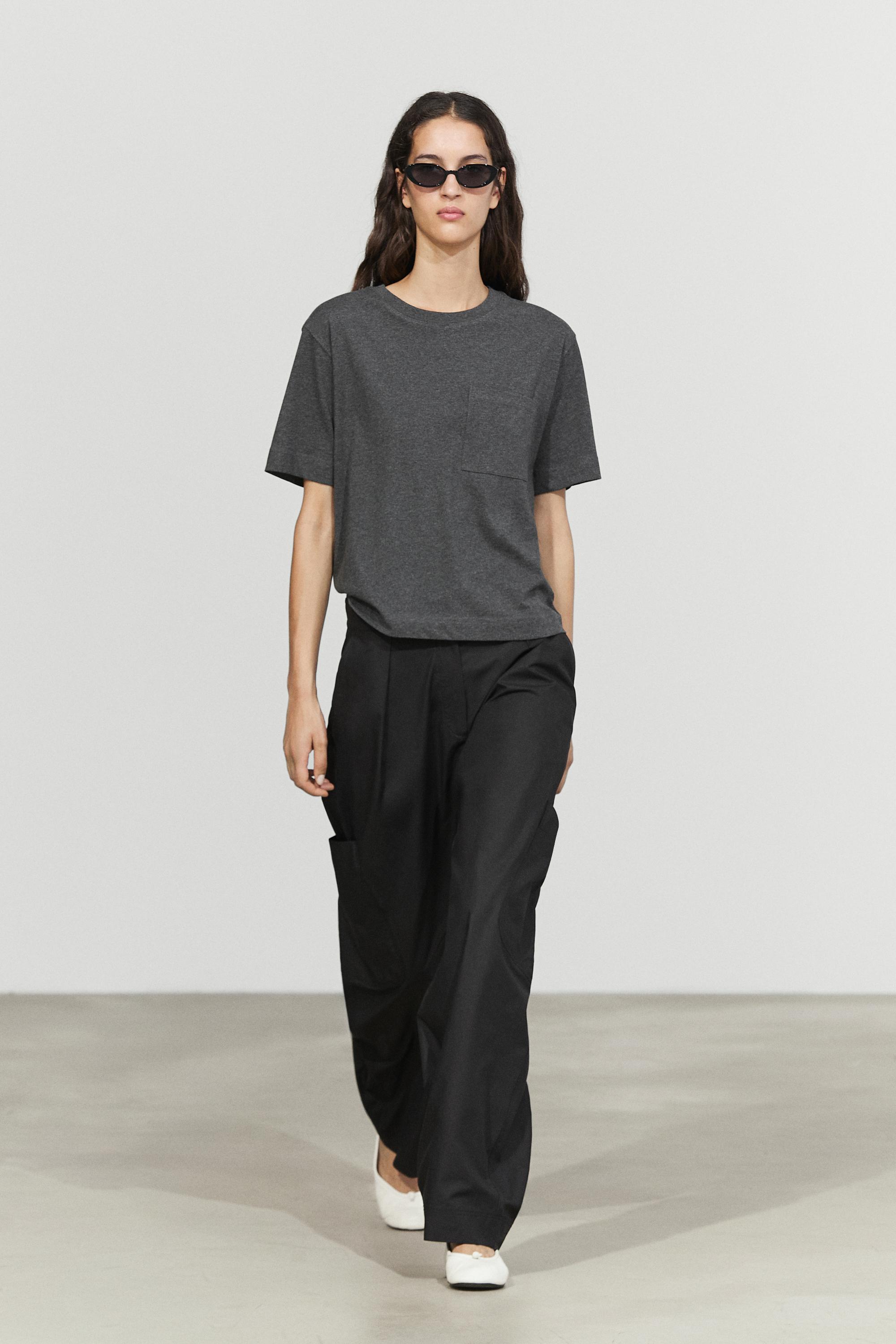 Barrel fit cargo pants Black
