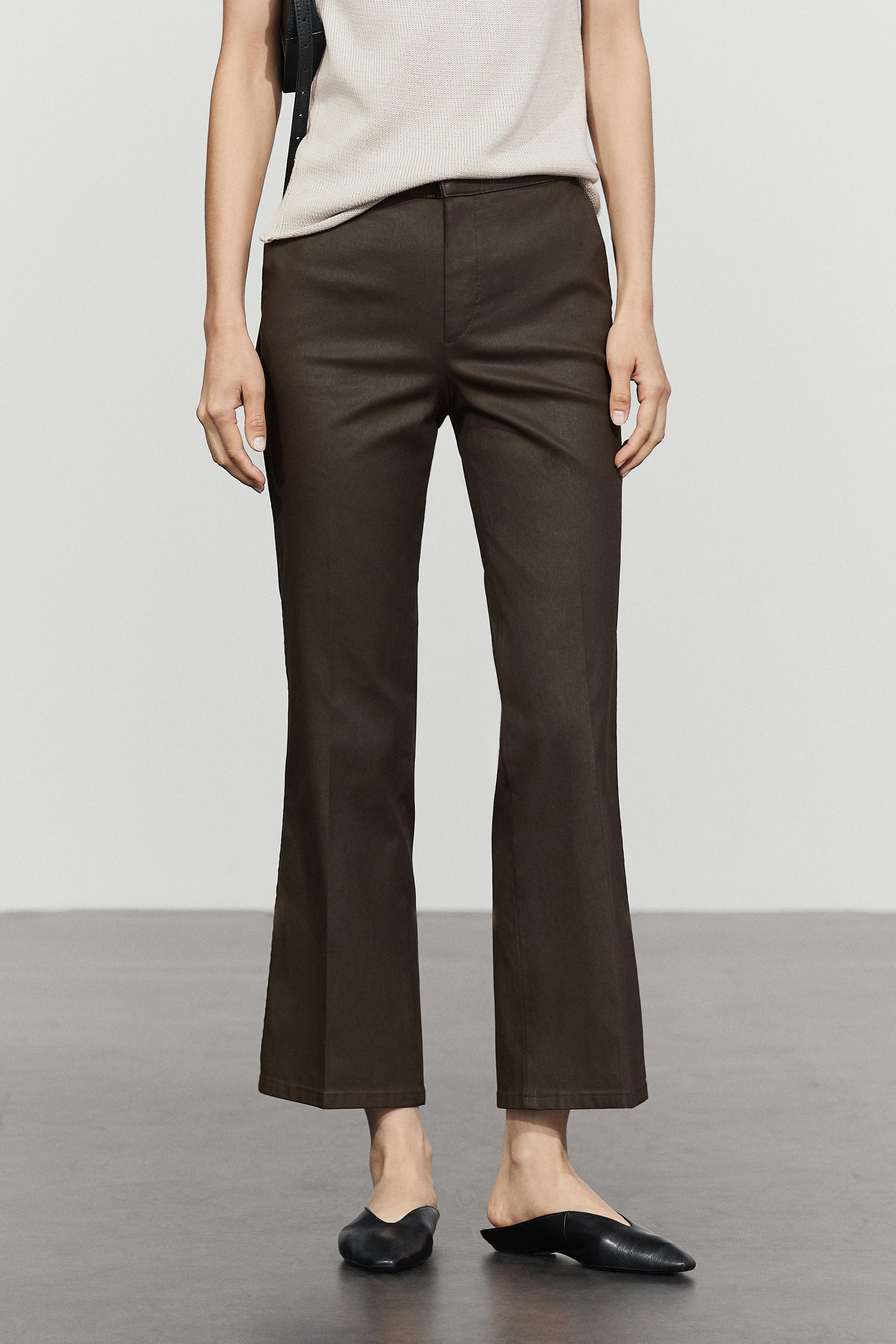 Rubberised cropped flare pants Brown