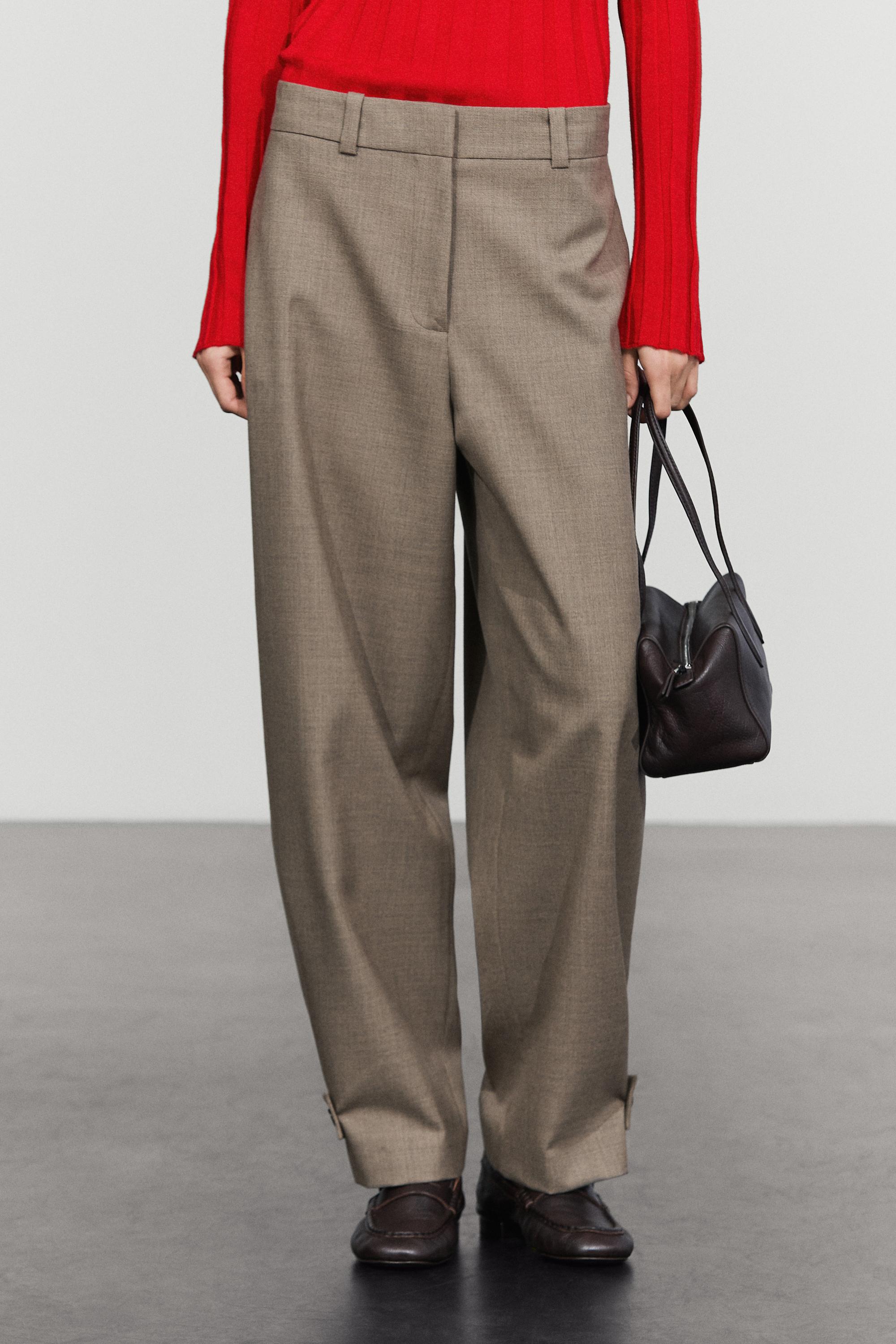 100% wool darted pants with buttoned hem detail Sand