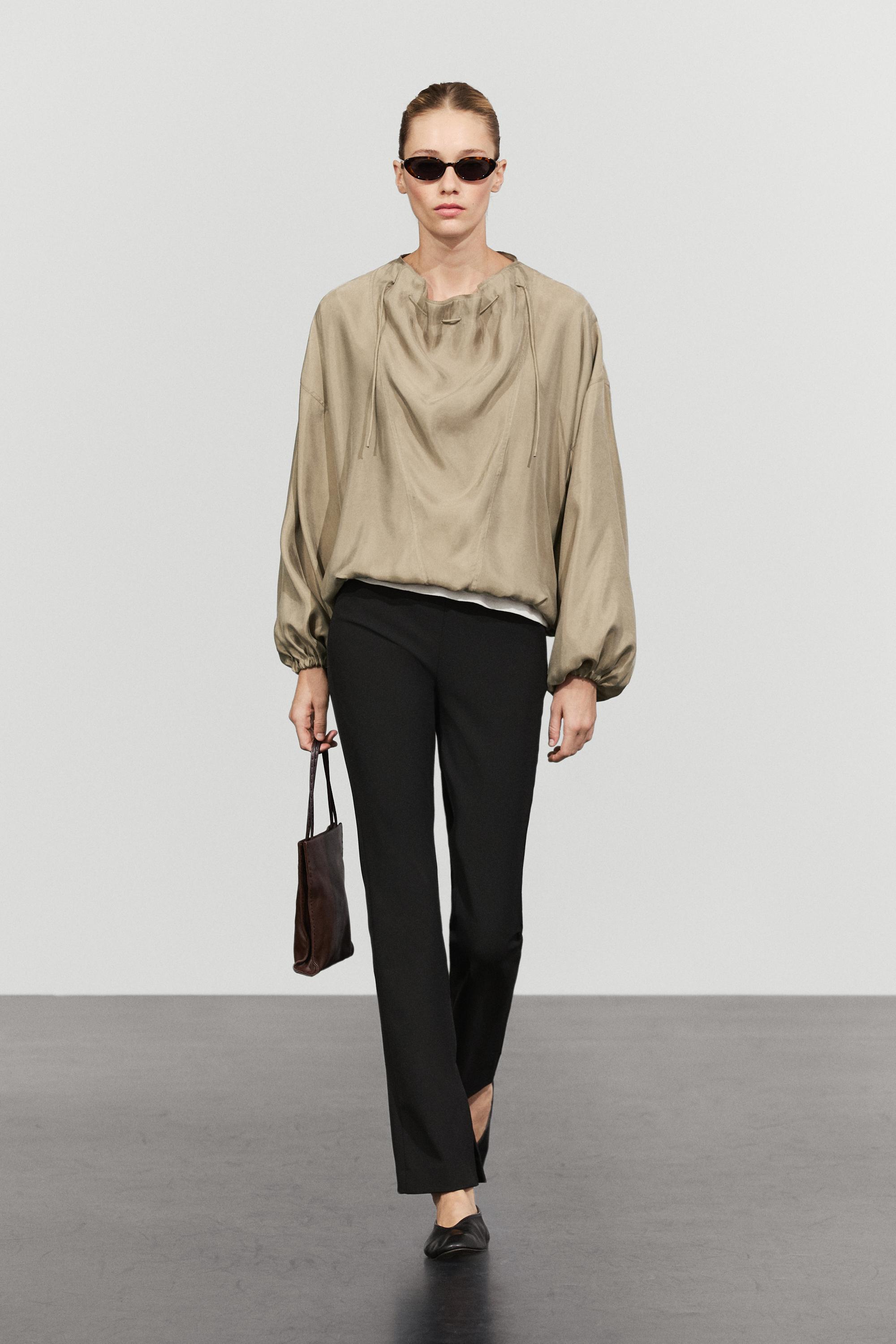 Fluid blouse with neck drawstring detail Stone