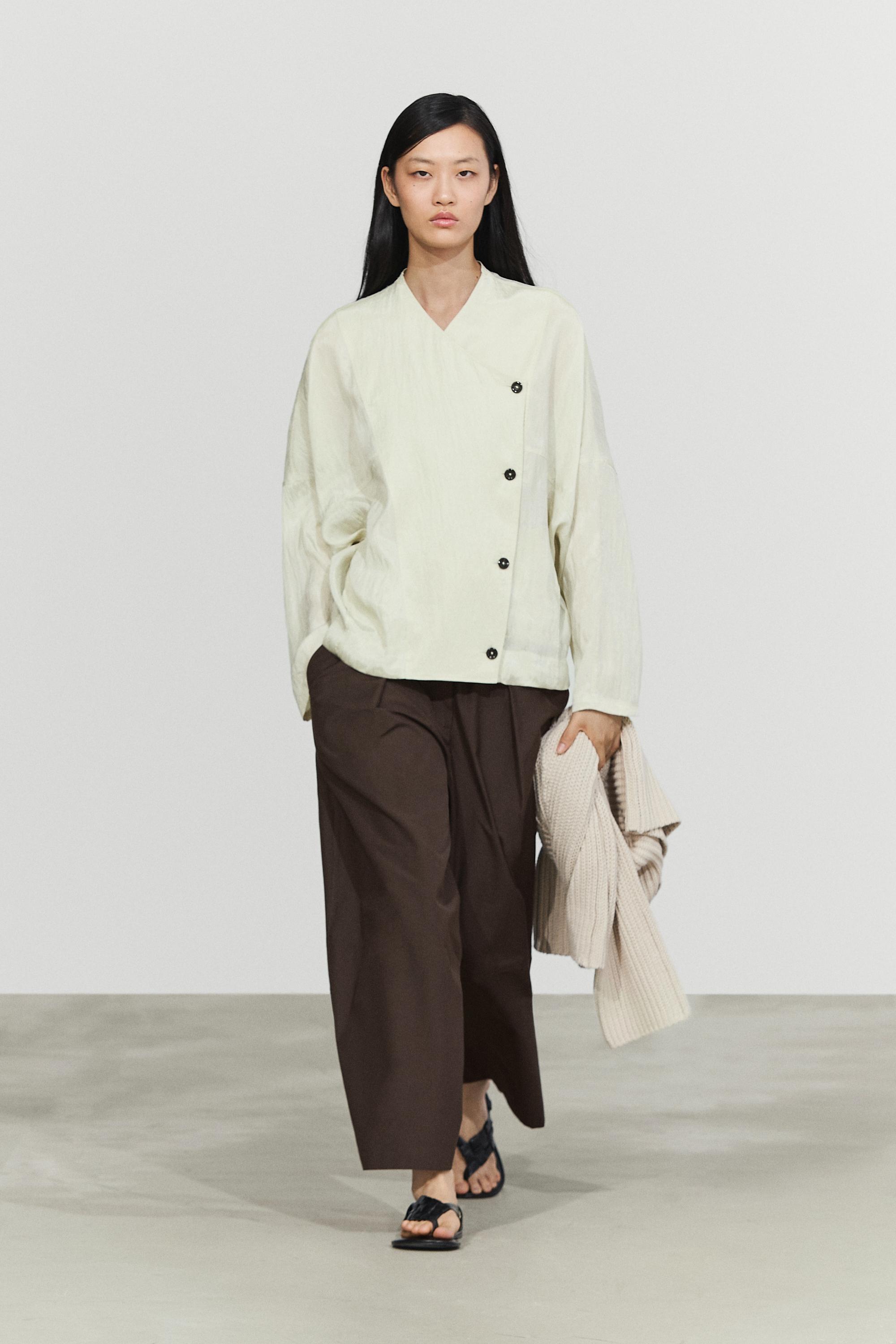 Fluid wrap shirt with button detail Pastel Green