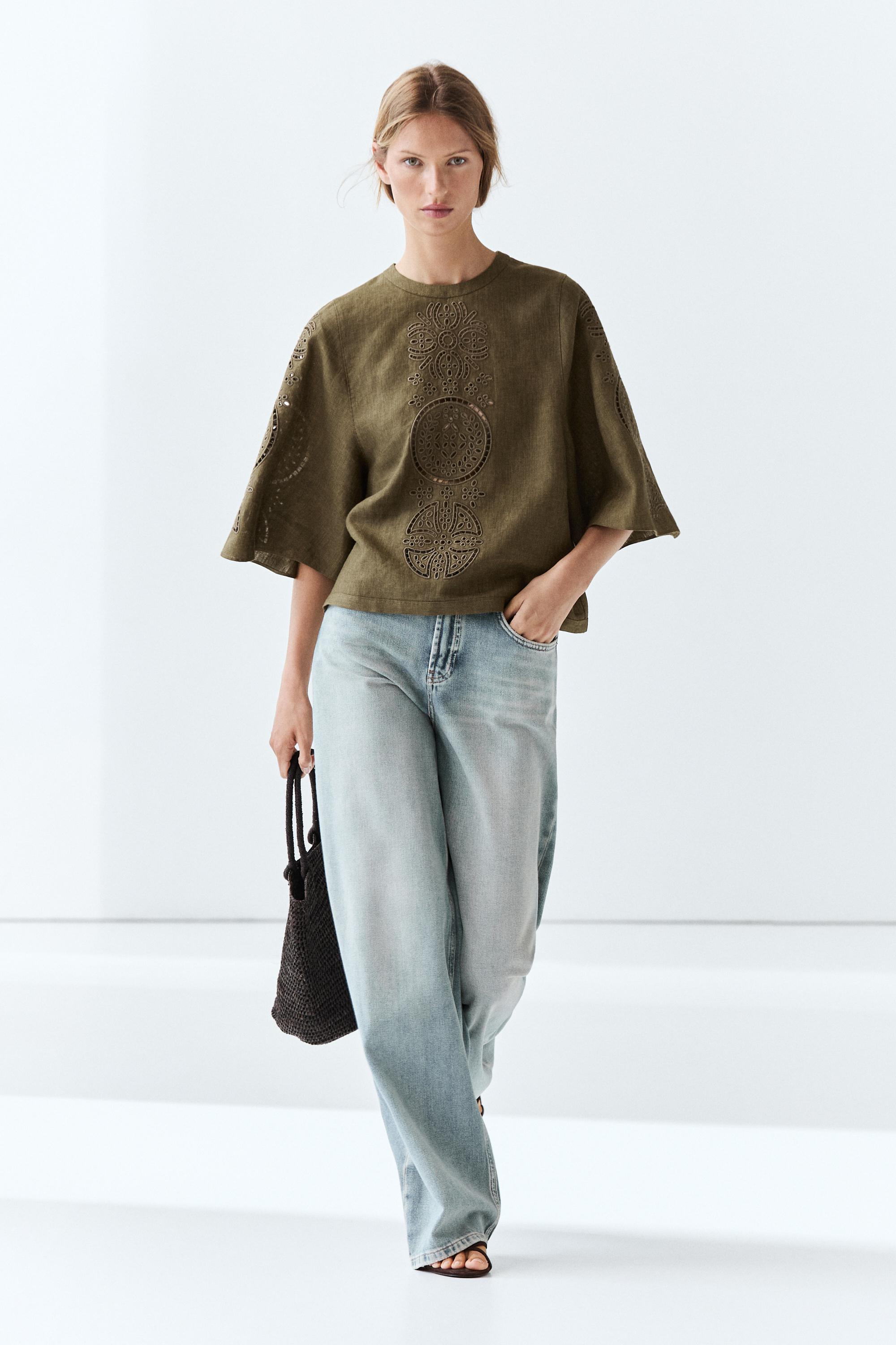 Linen blend blouse with embroidered details Green