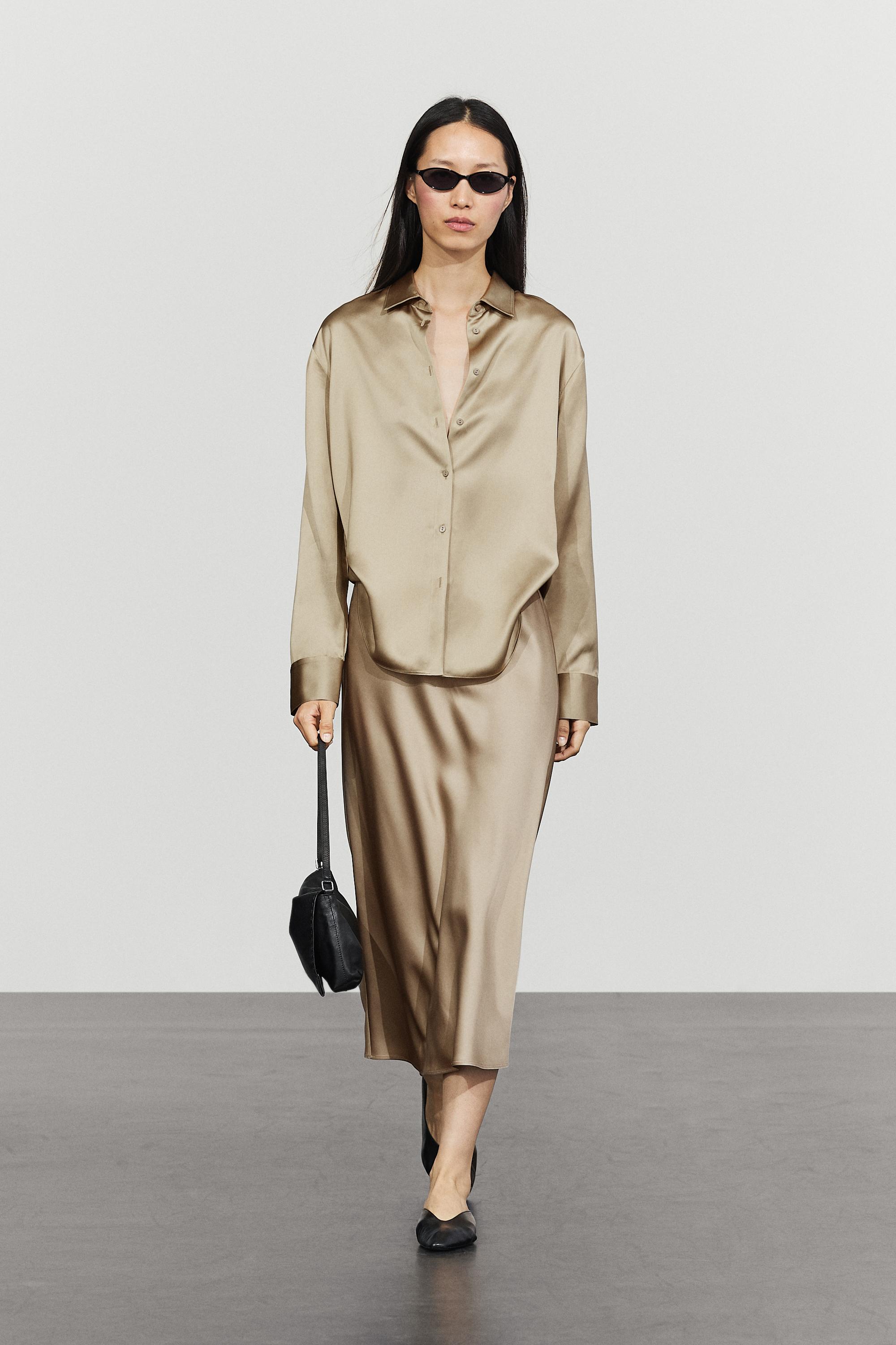 Flowing satin shirt Beige