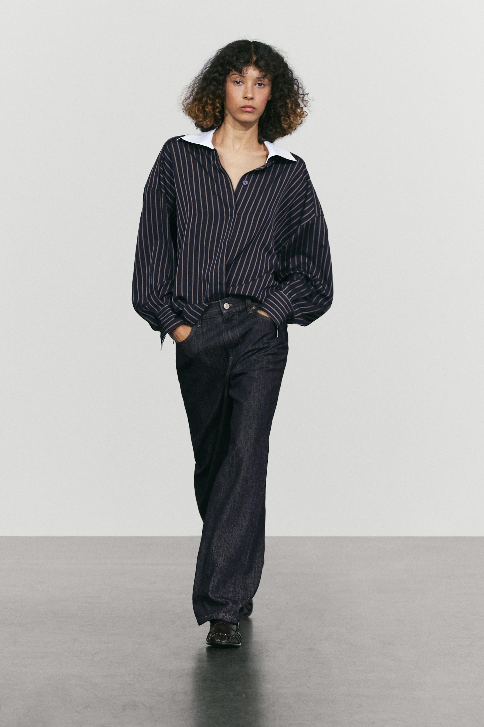 Striped contrast collar shirt Navy Blue