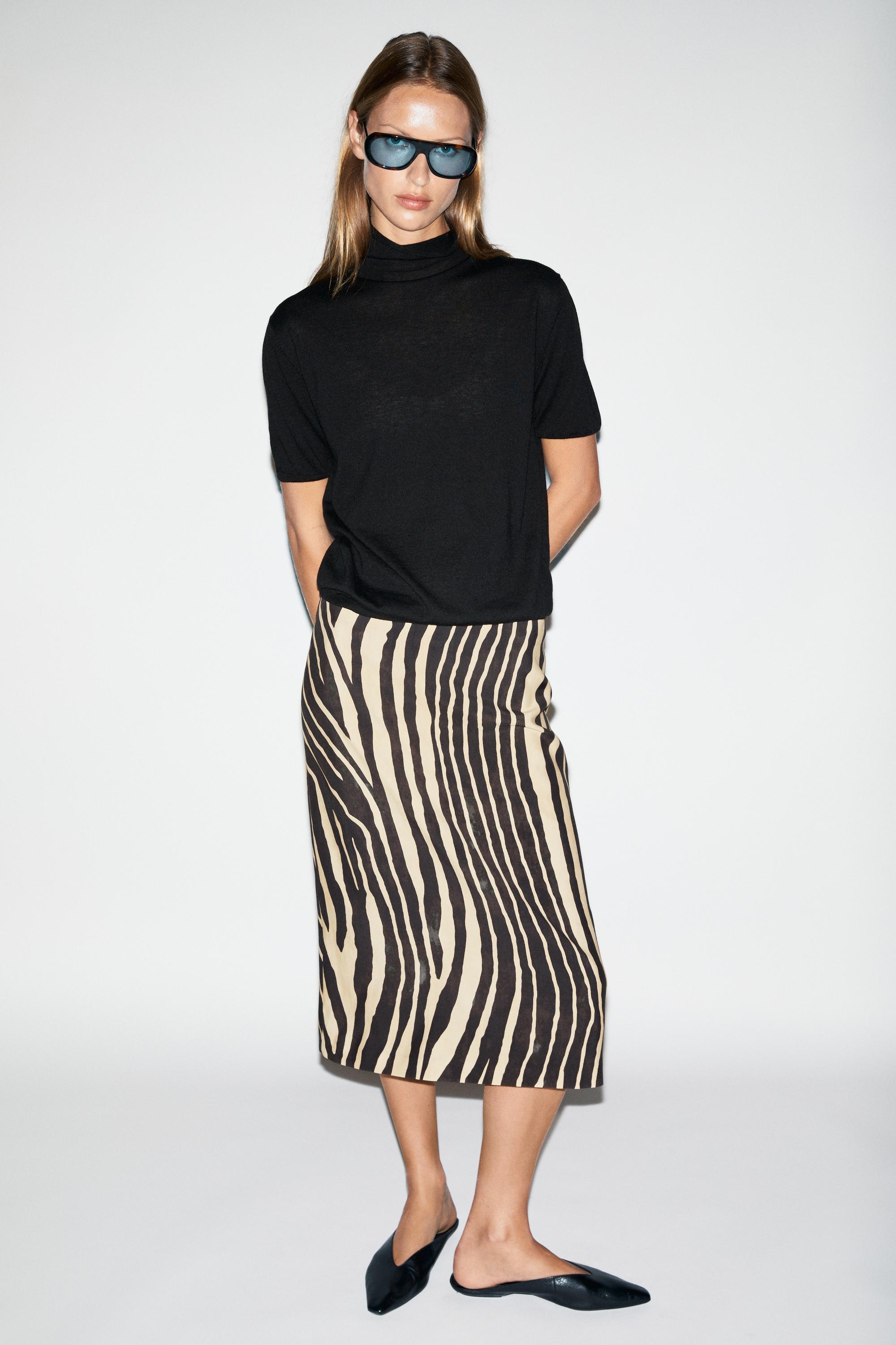 Flowing tube skirt Blush-Beige