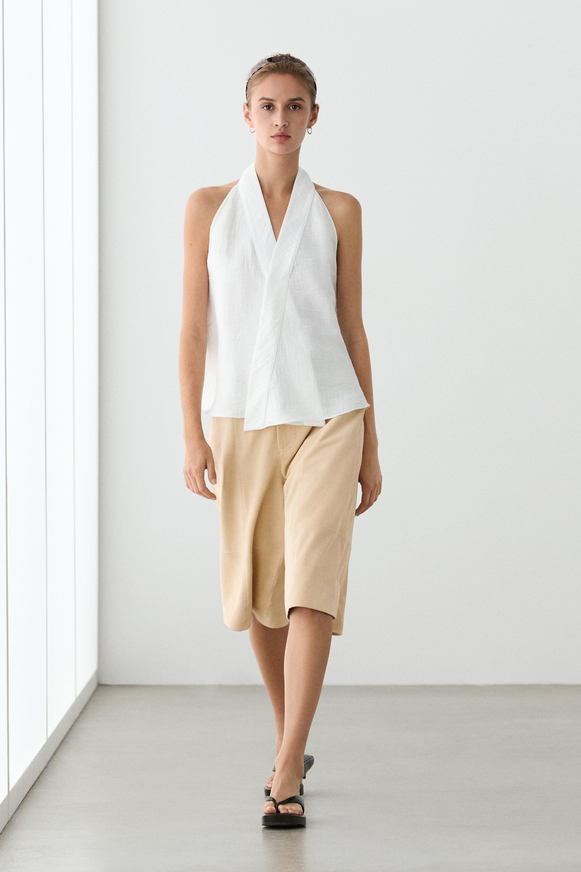 Long suede leather Bermuda shorts Beige