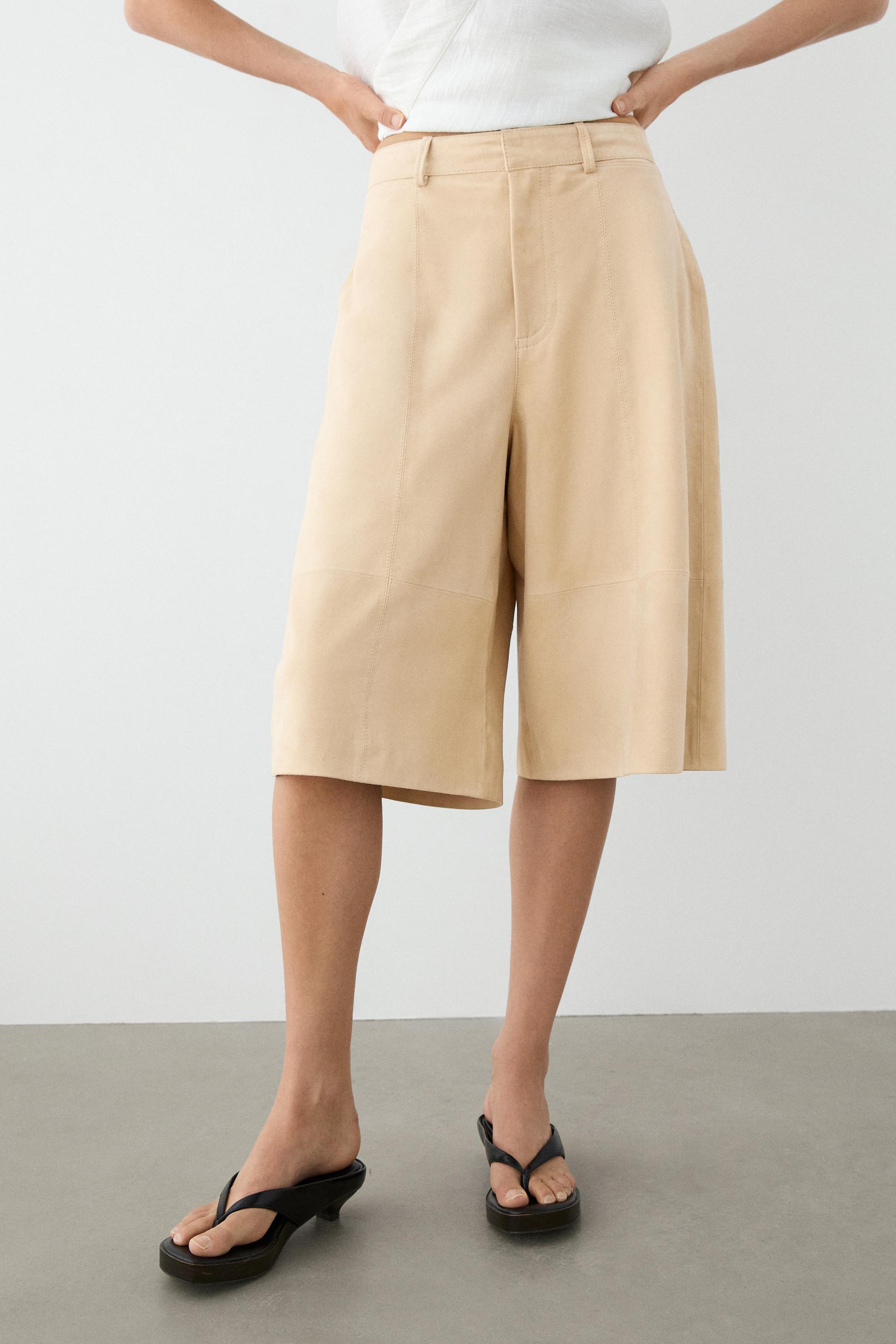 Long suede leather Bermuda shorts Beige