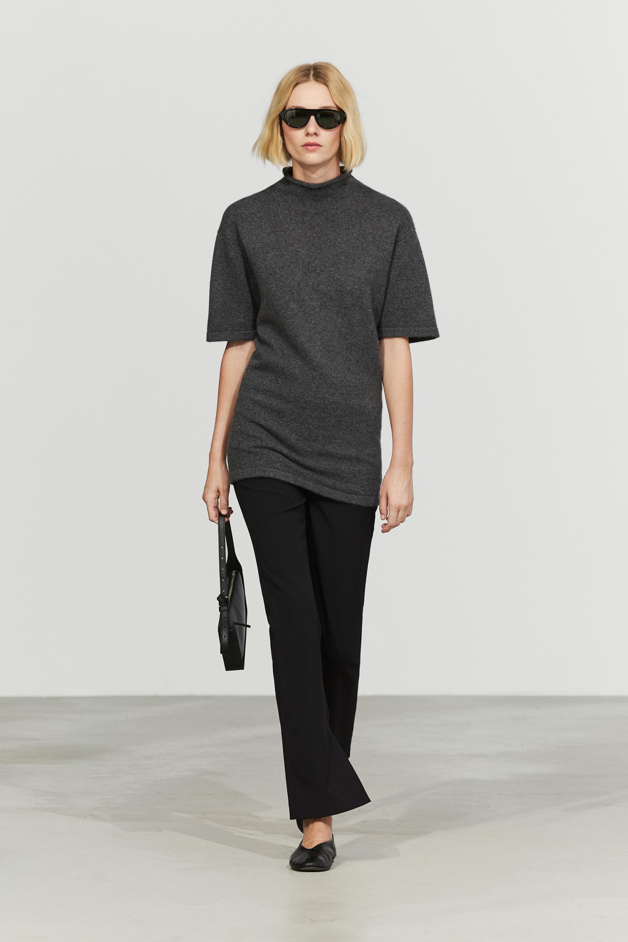 100% cashmere knit short sleeve sweater Grey