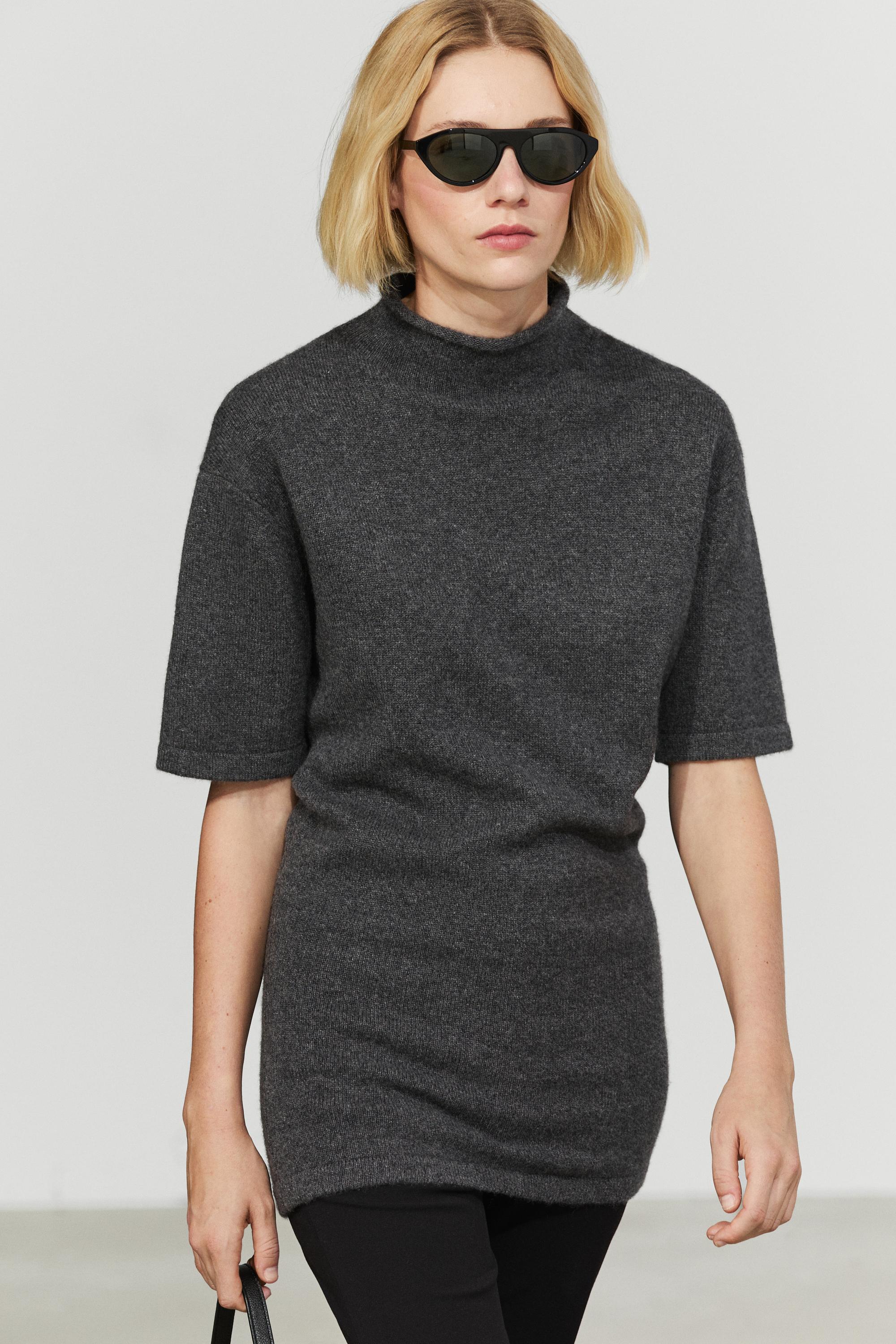 100% cashmere knit short sleeve sweater Grey
