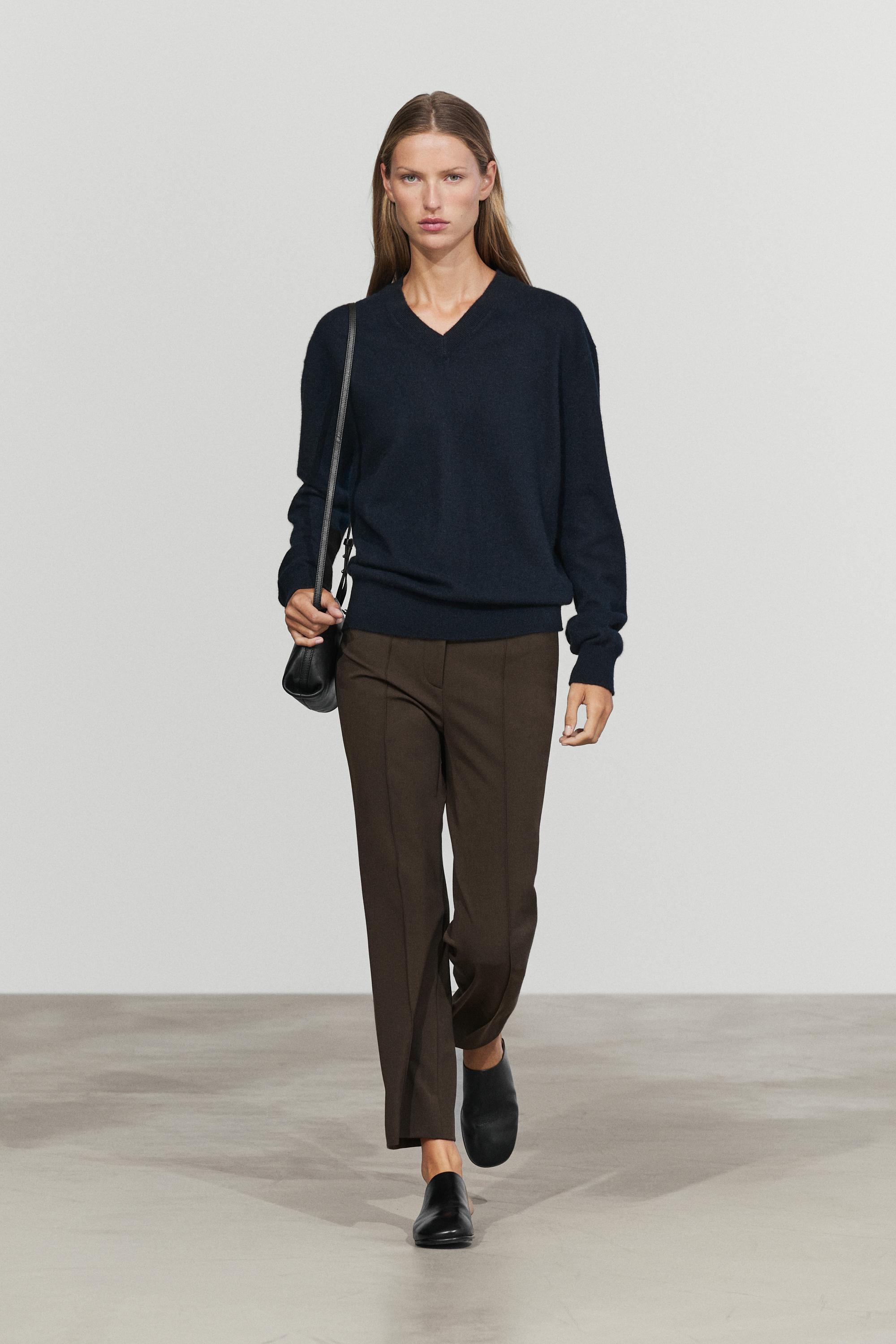 100% cashmere knit sweater Deep Blue
