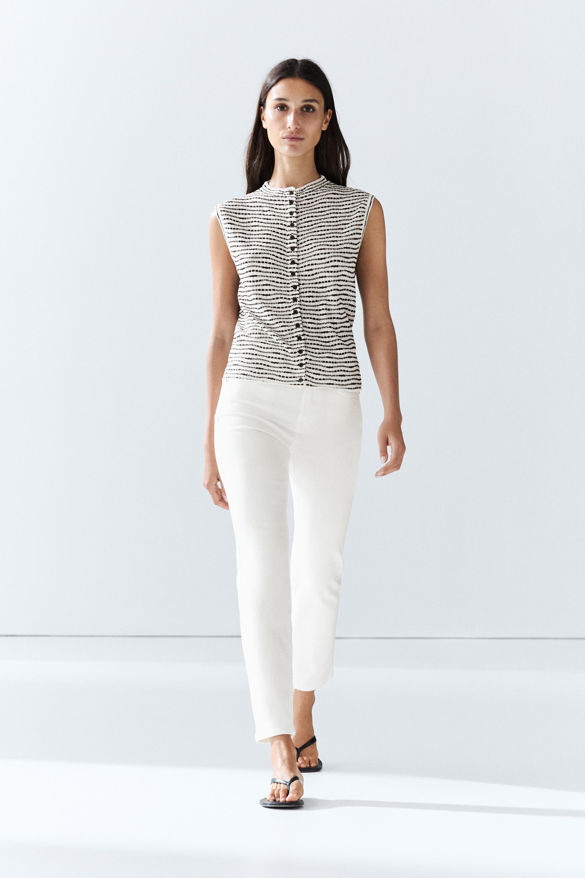 High-neck textured vest Cream