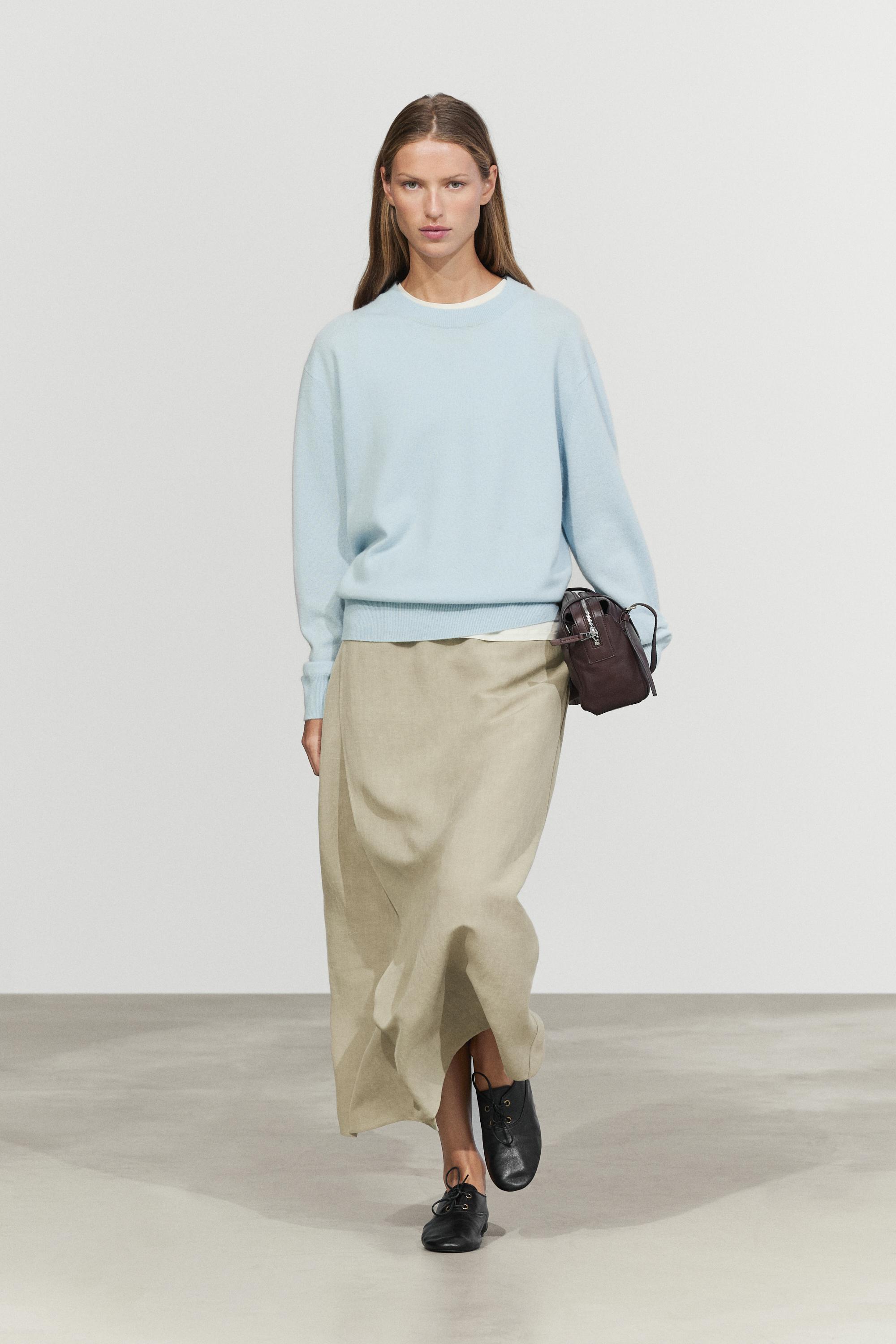100% cashmere long sleeve sweater Light Blue