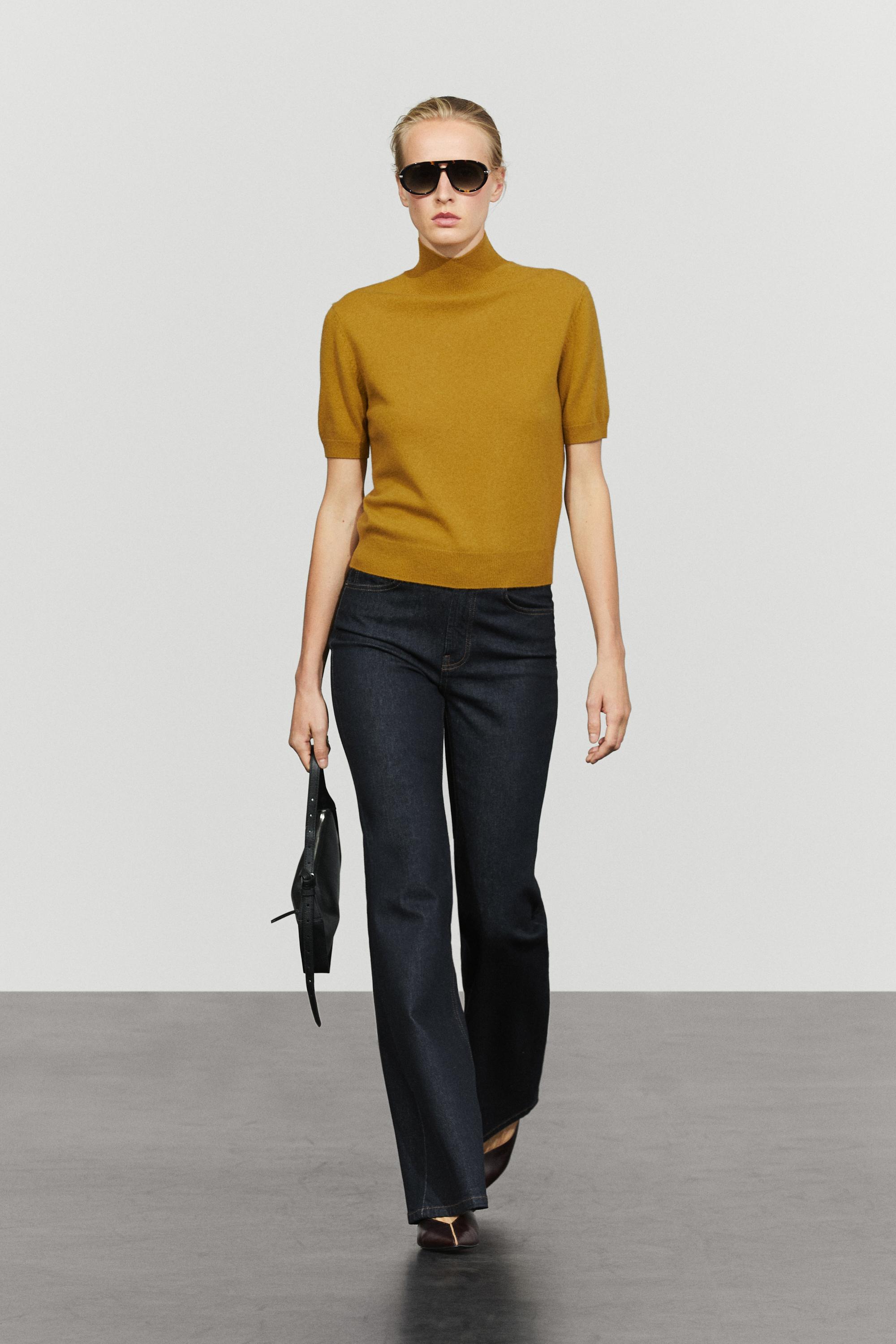 Wool-cashmere blend short sleeve knit sweater Mustard Yellow