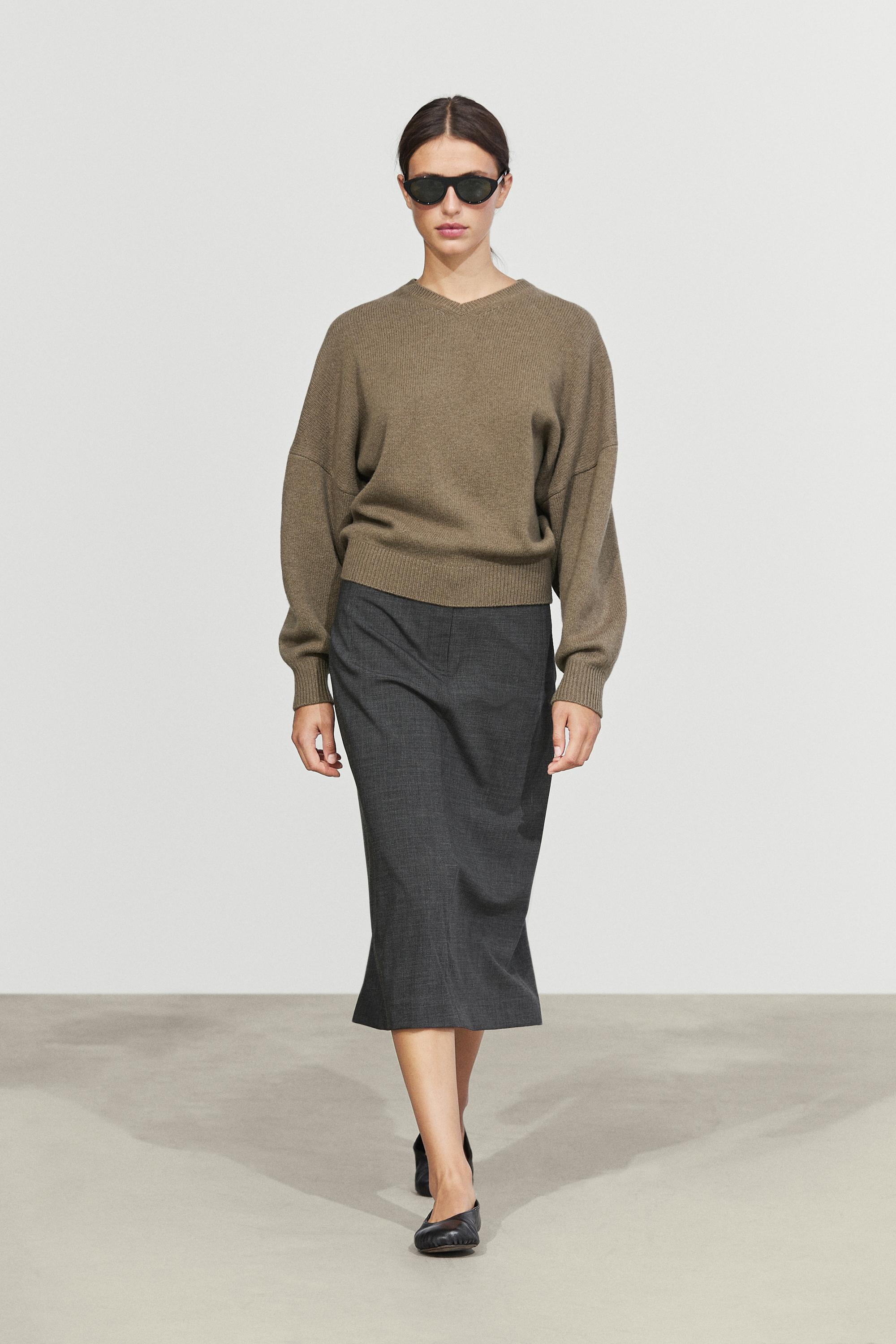 100% wool oversize knit sweater Beige
