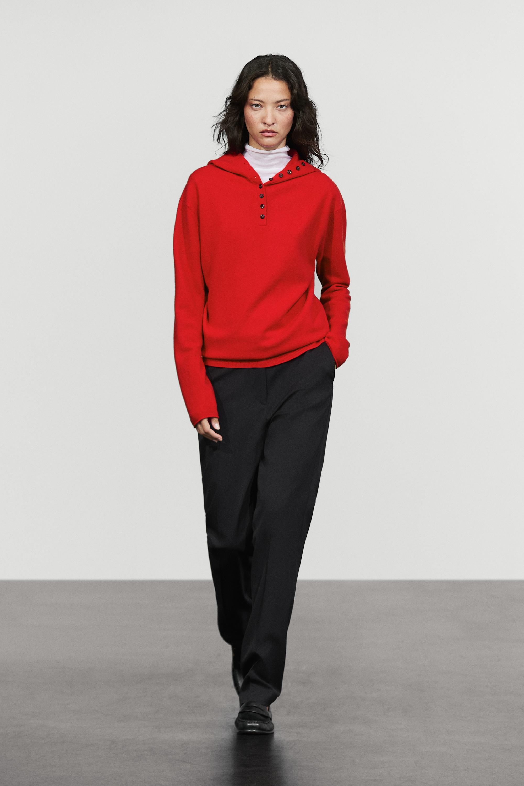 Hooded knit sweater with button detail Red