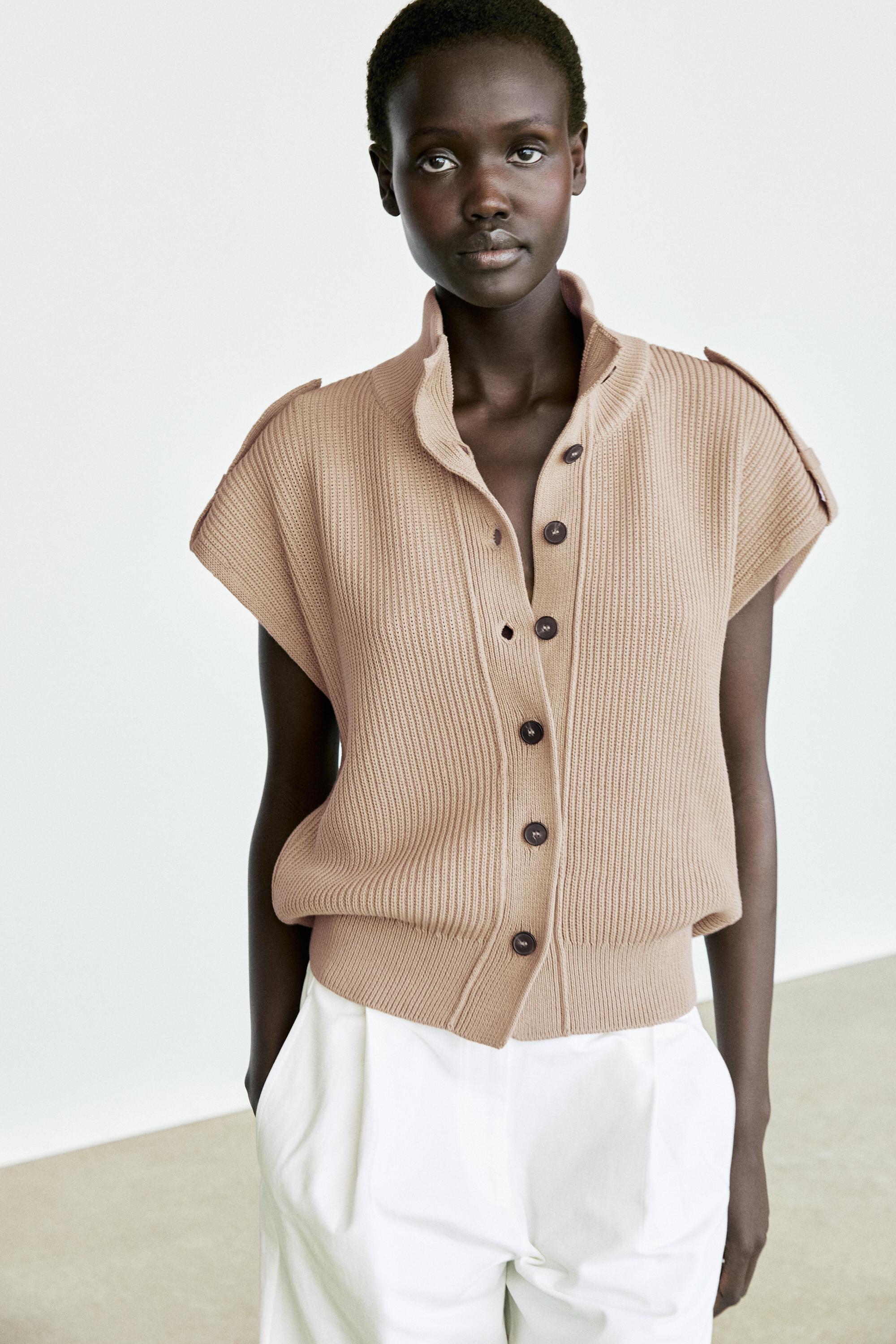 100% cotton button-detail knit vest Camel