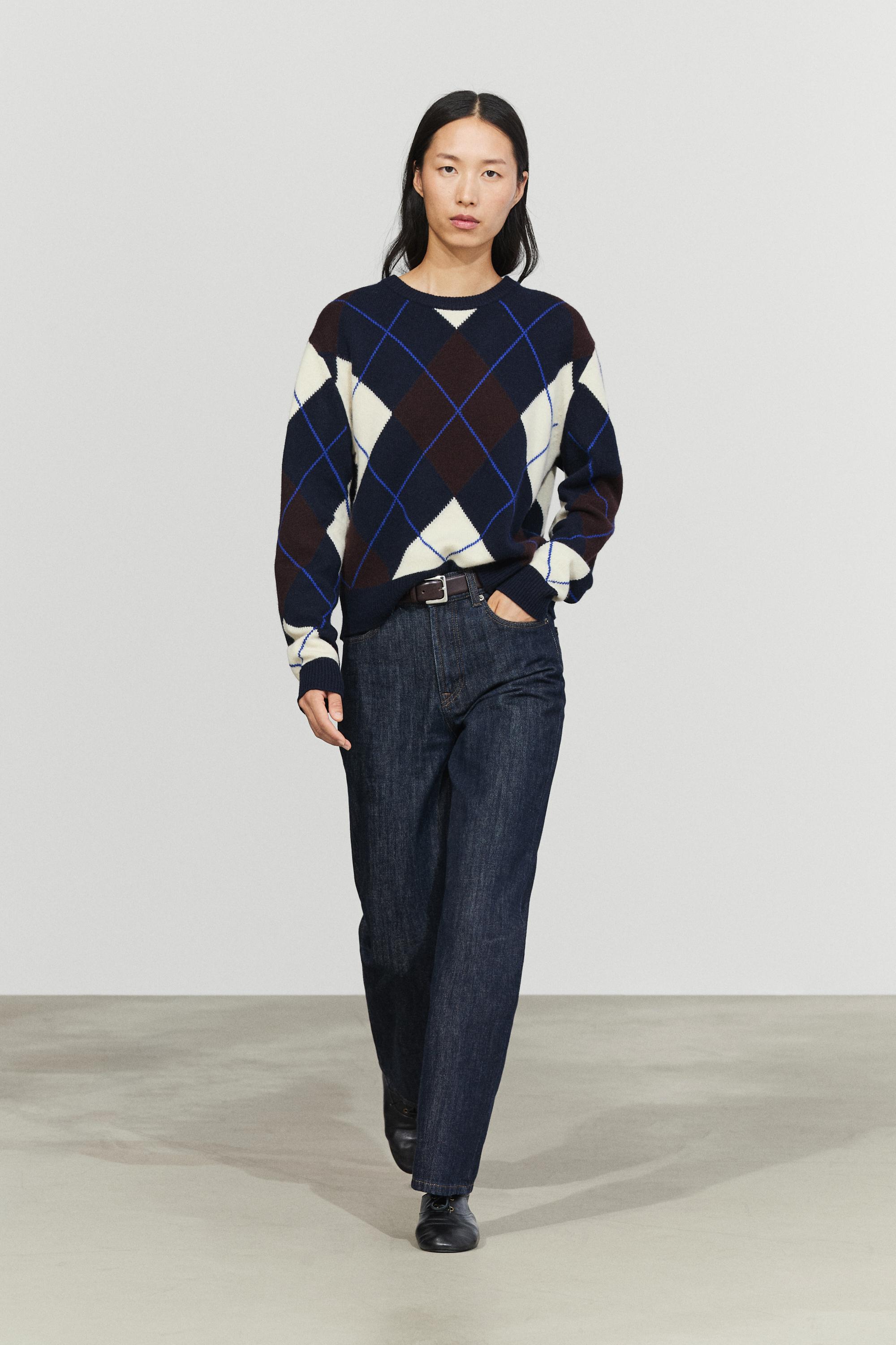 100% wool knit sweater with argyle detail Navy Blue