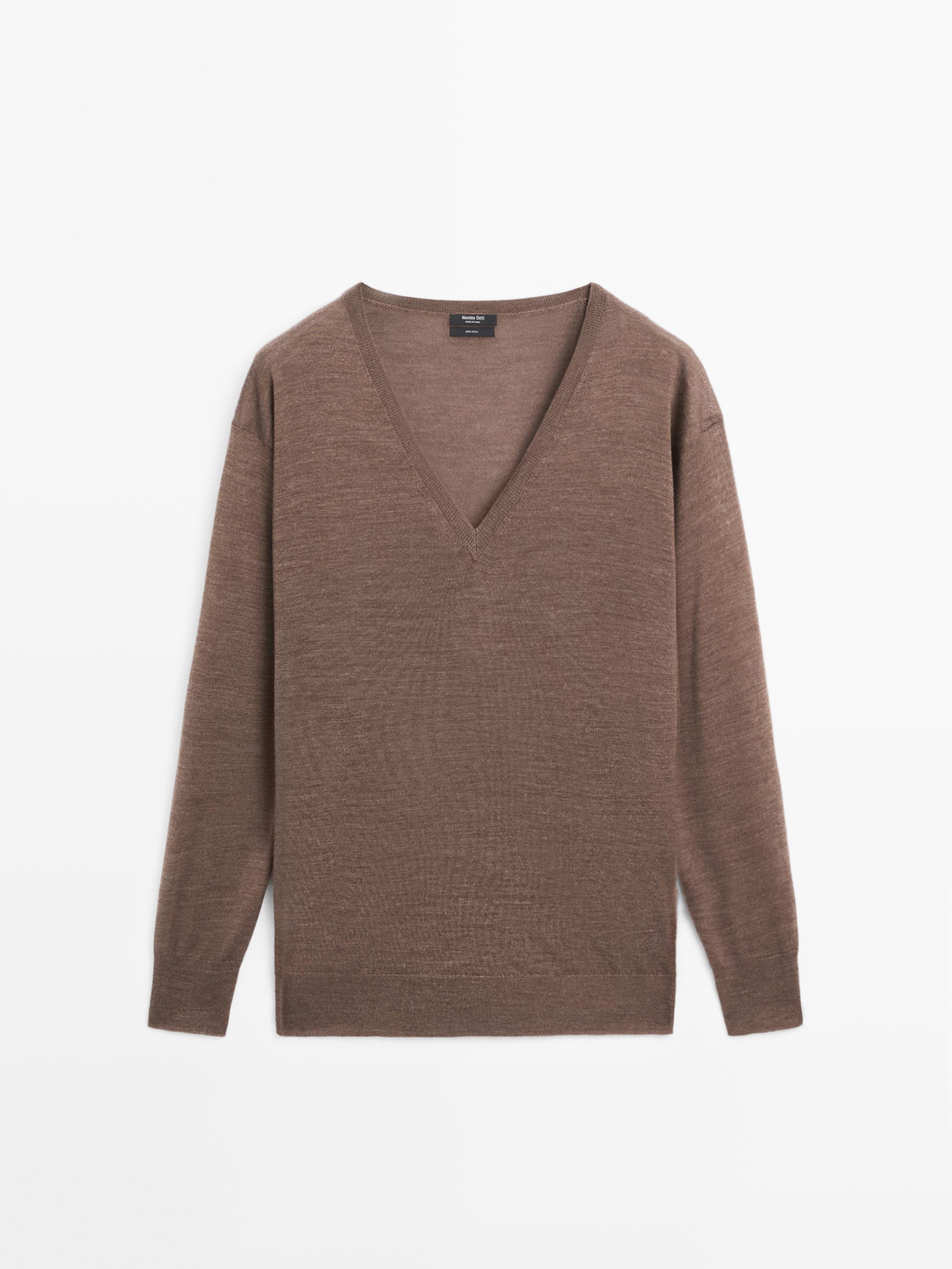 100% wool V-neck knit sweater Brown