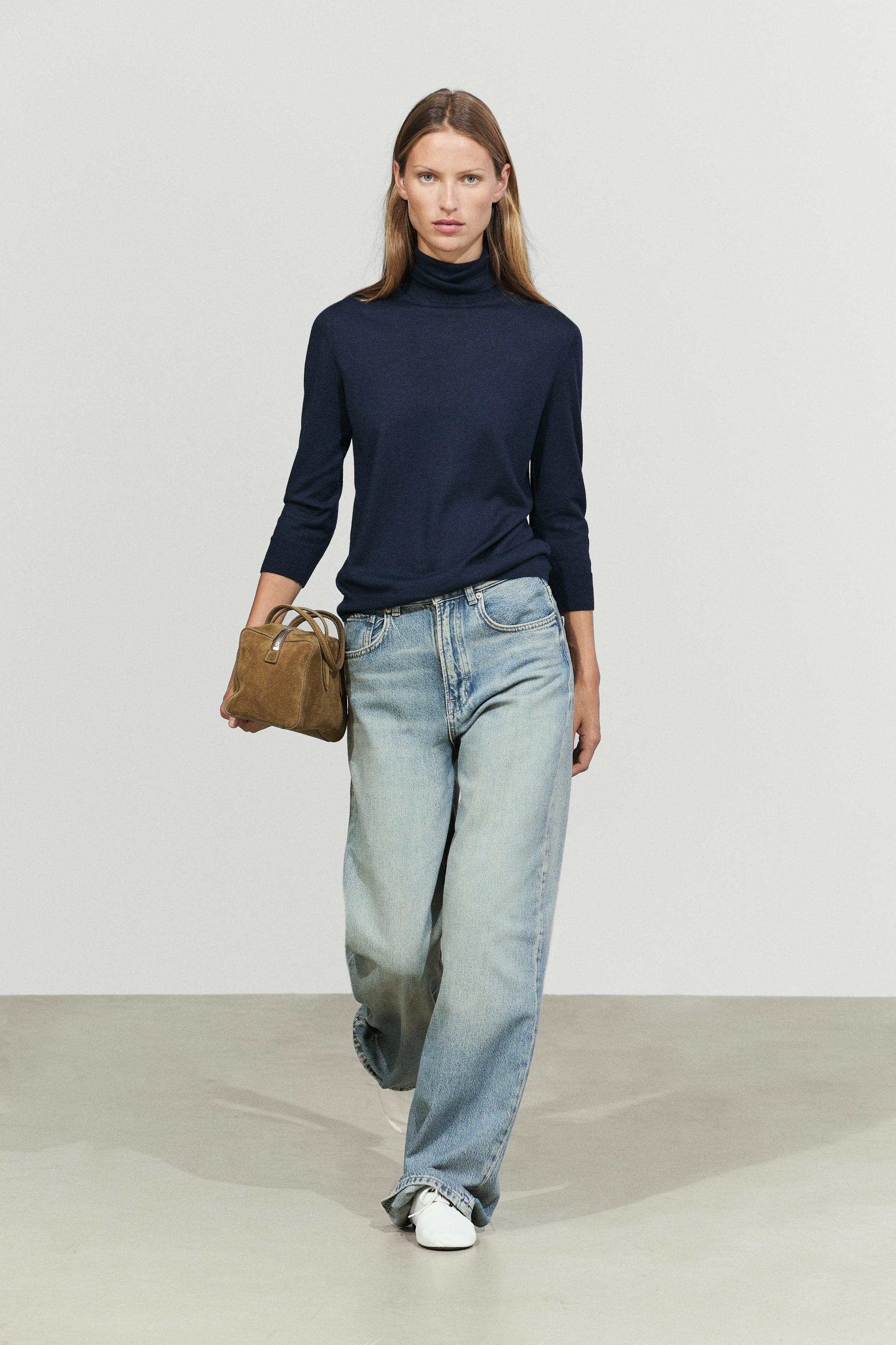 Wool blend turtleneck knit sweater Navy Blue