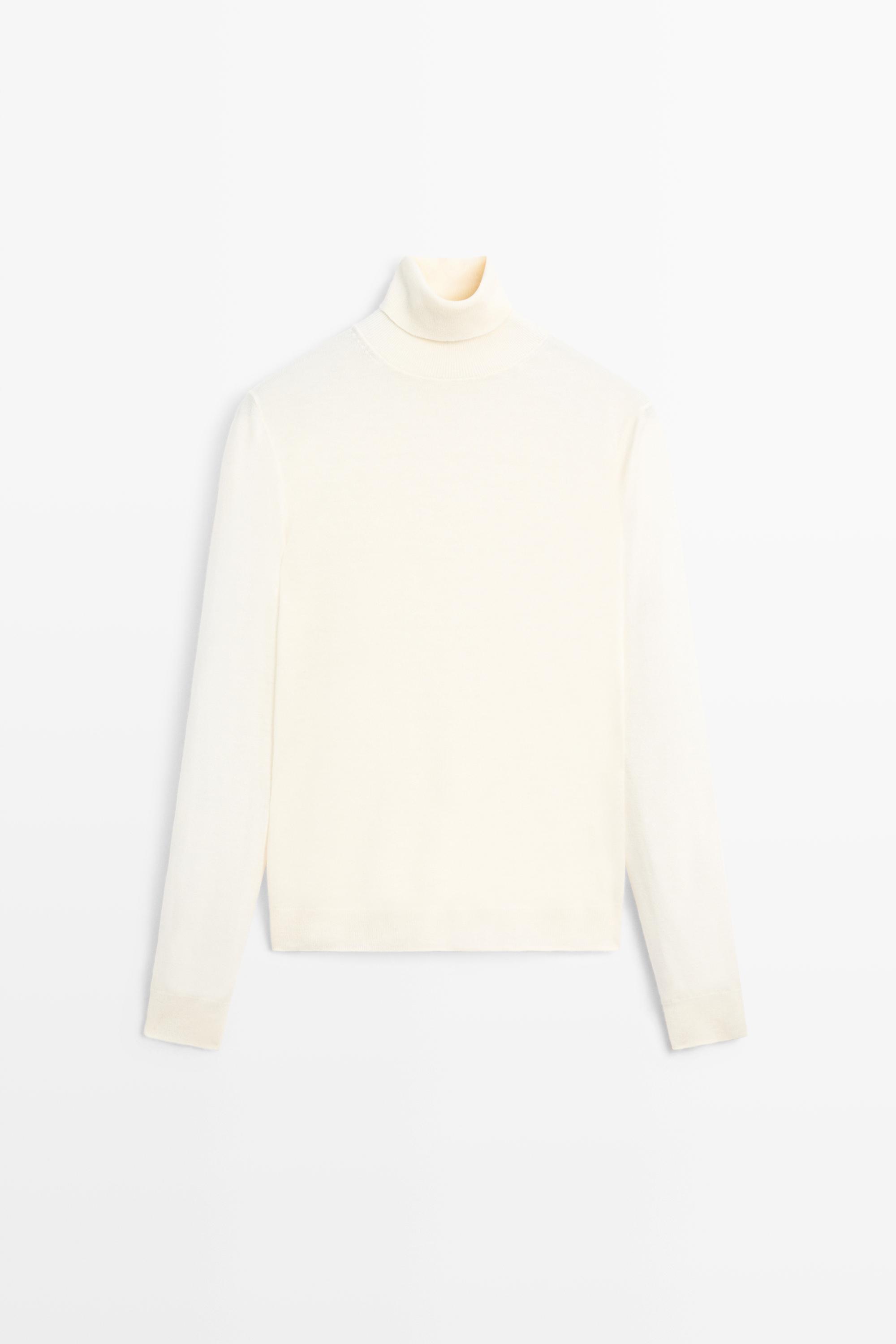 Wool-blend turtleneck knit sweater Cream