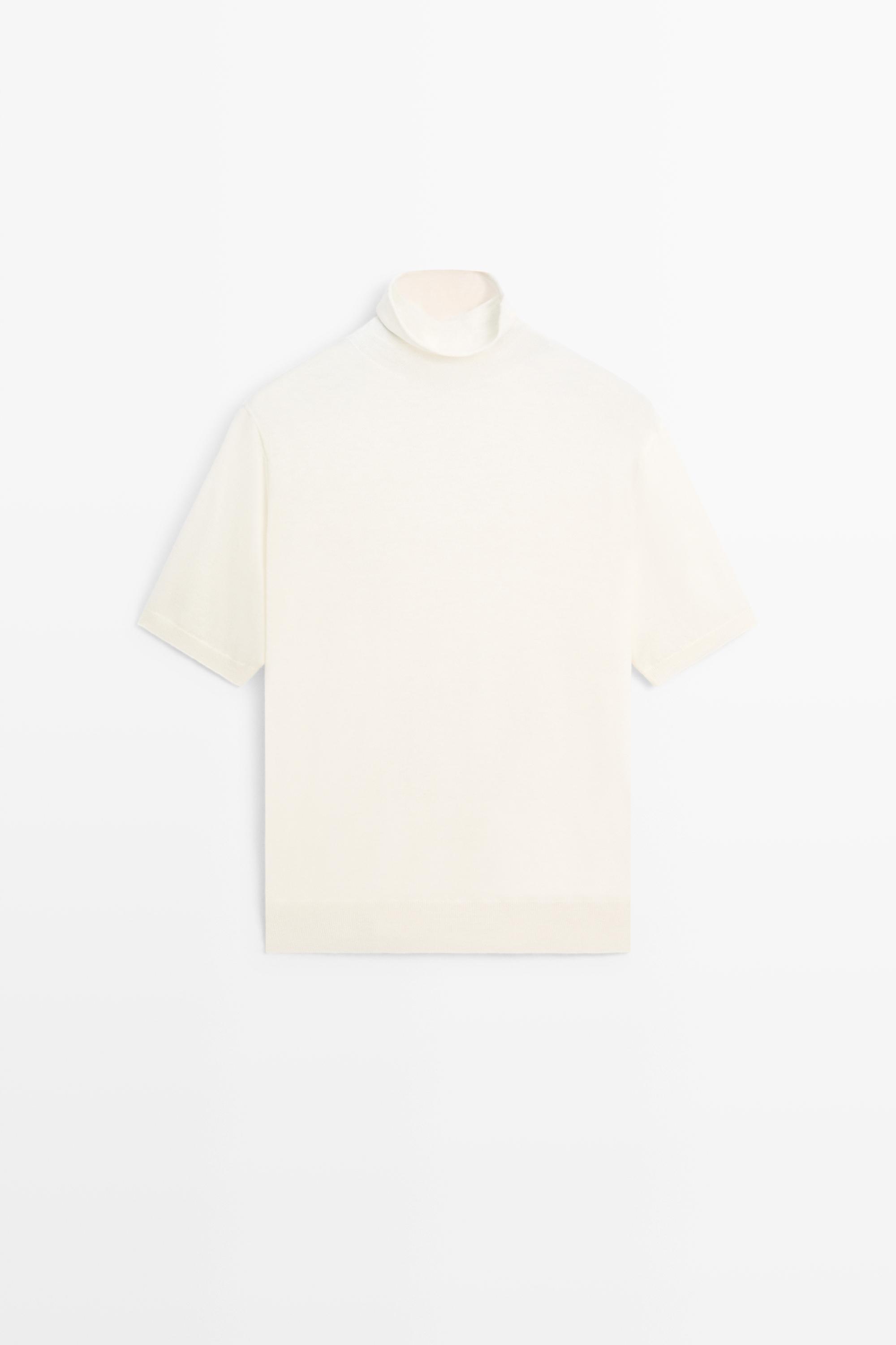 Wool blend turtleneck knit sweater Cream
