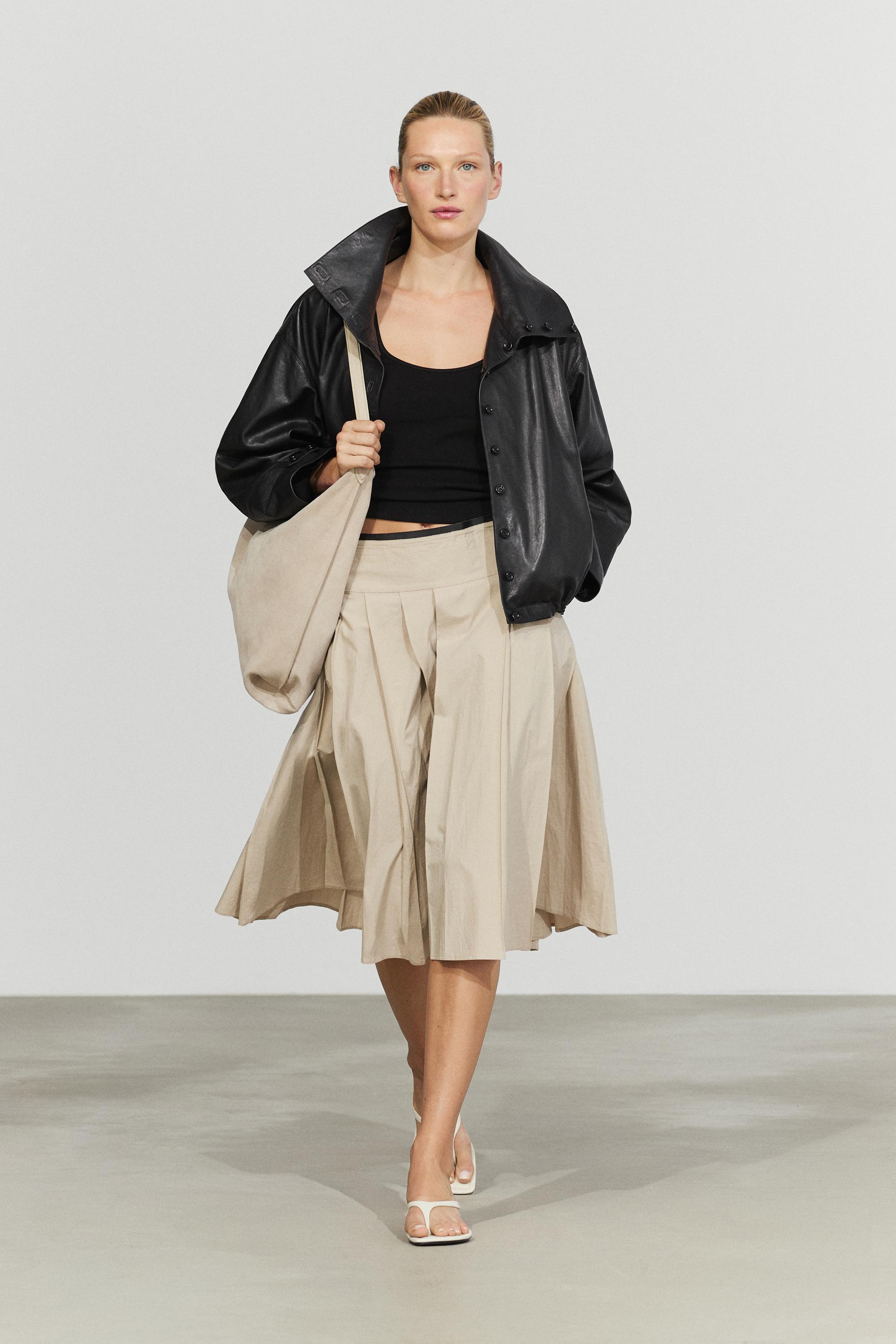 Pleated midi skirt with contrasting sash Sand