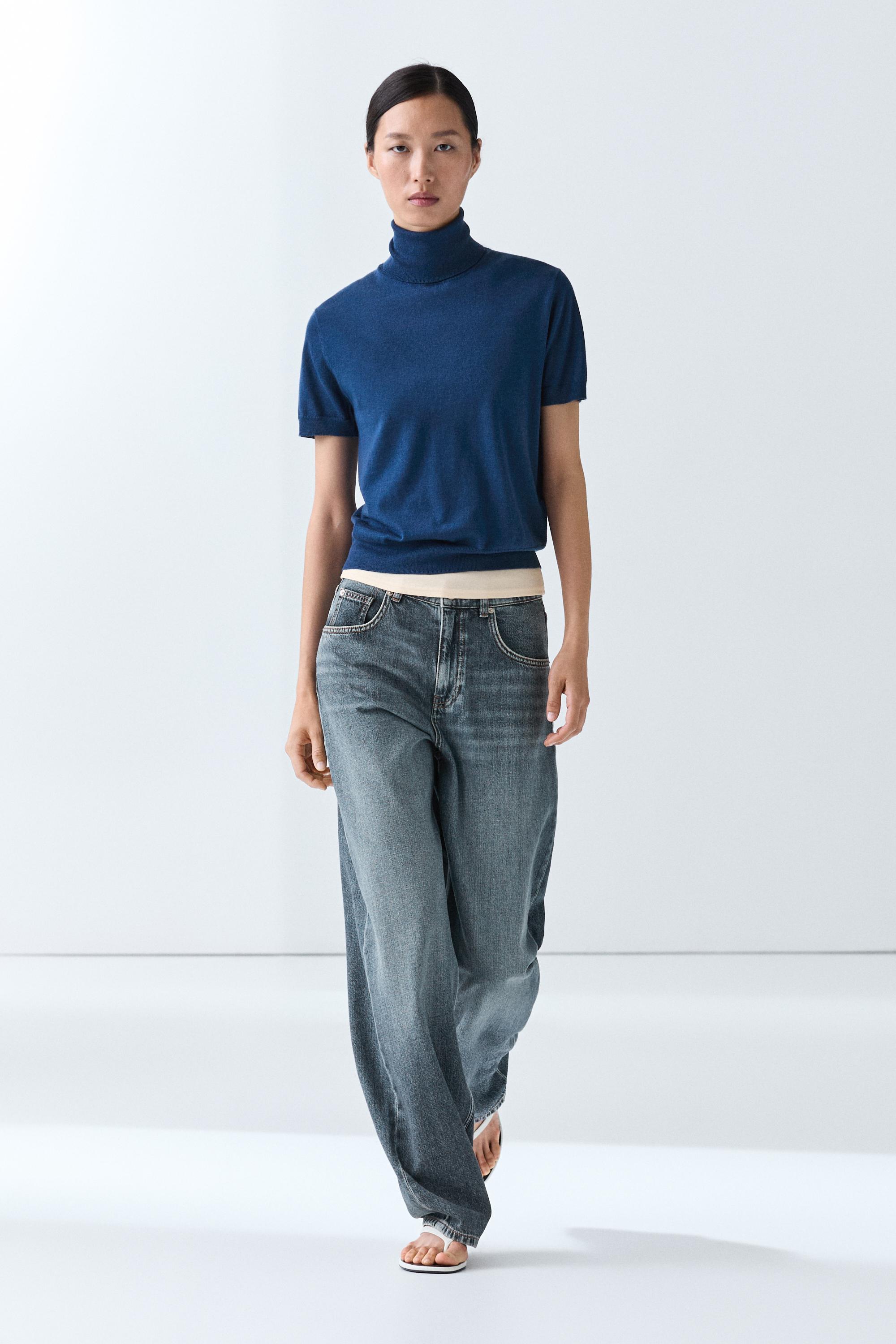 Turtleneck knit sweater Deep Blue