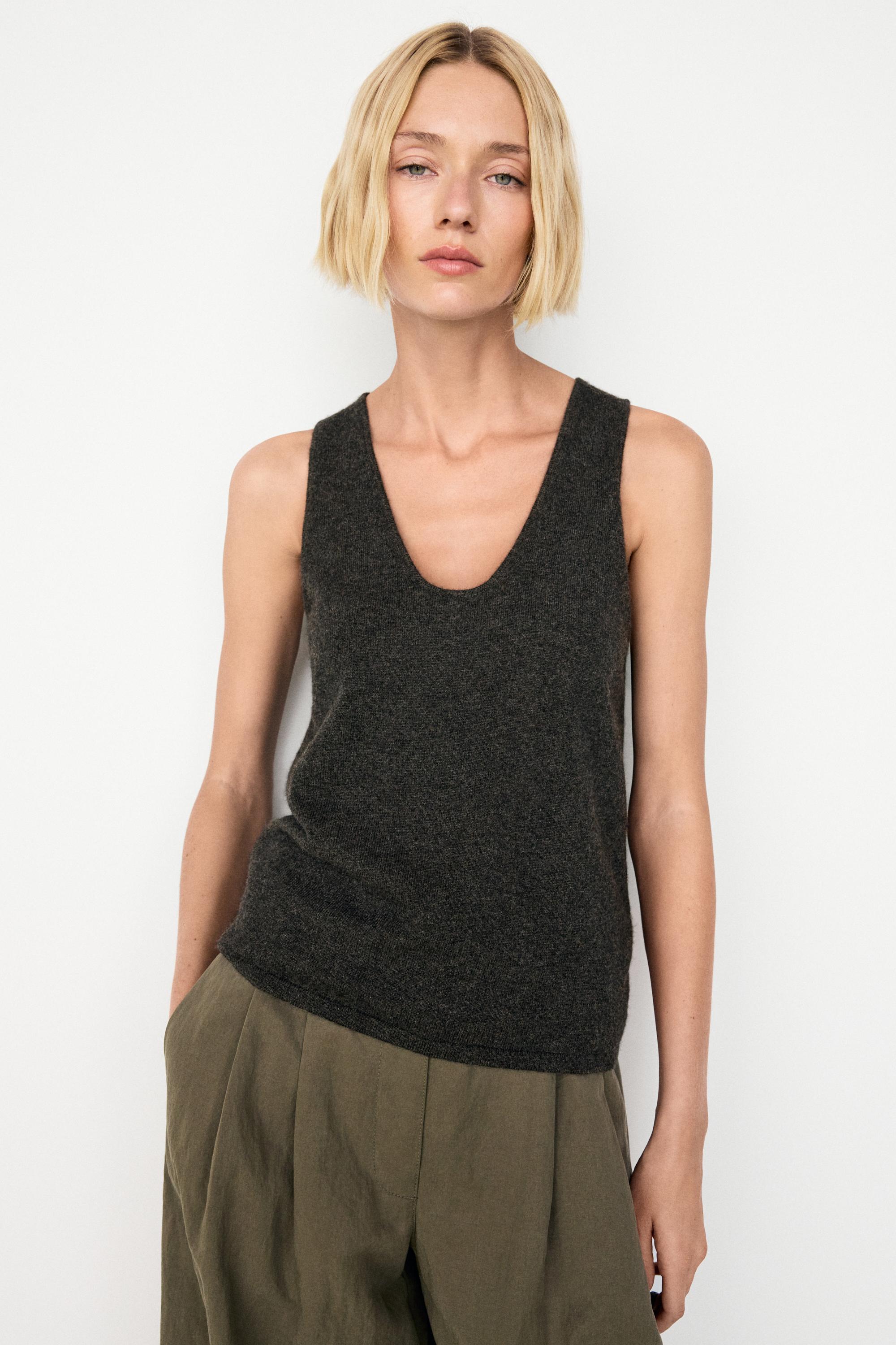 100% Cashmere Knit Top Grey