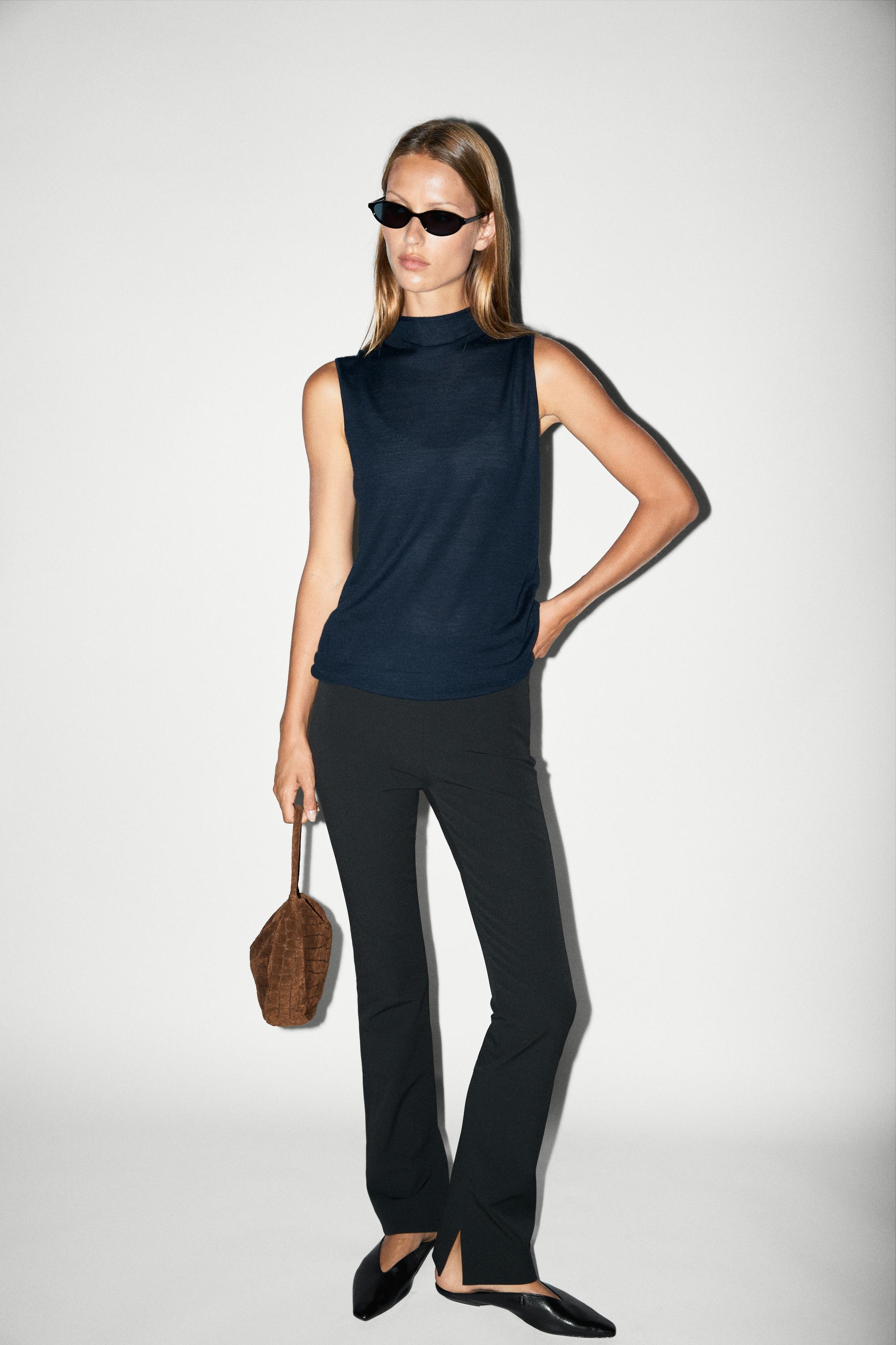 100% wool mock turtleneck knit top Blue