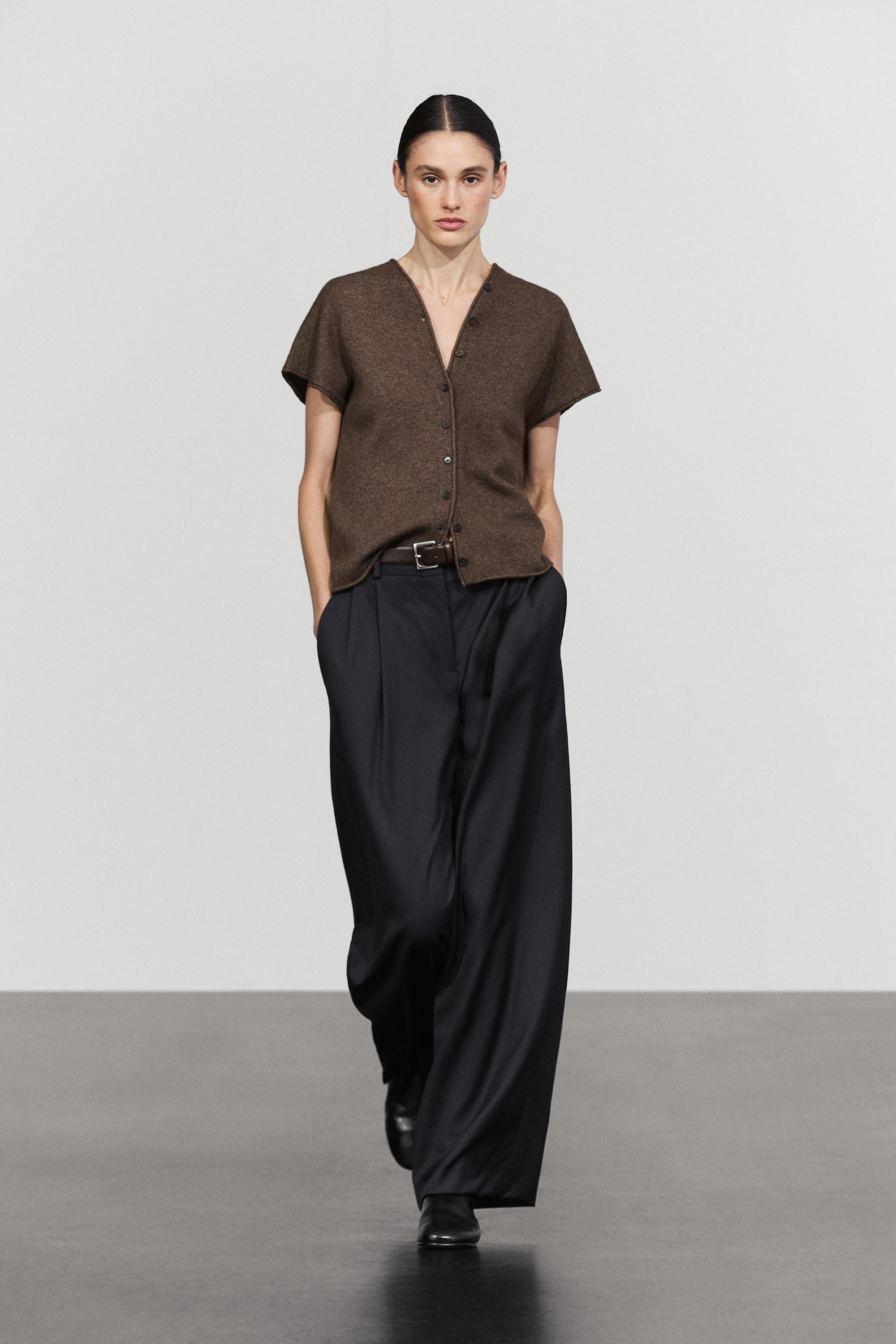 Wool blend V-neck knit vest Mole Brown