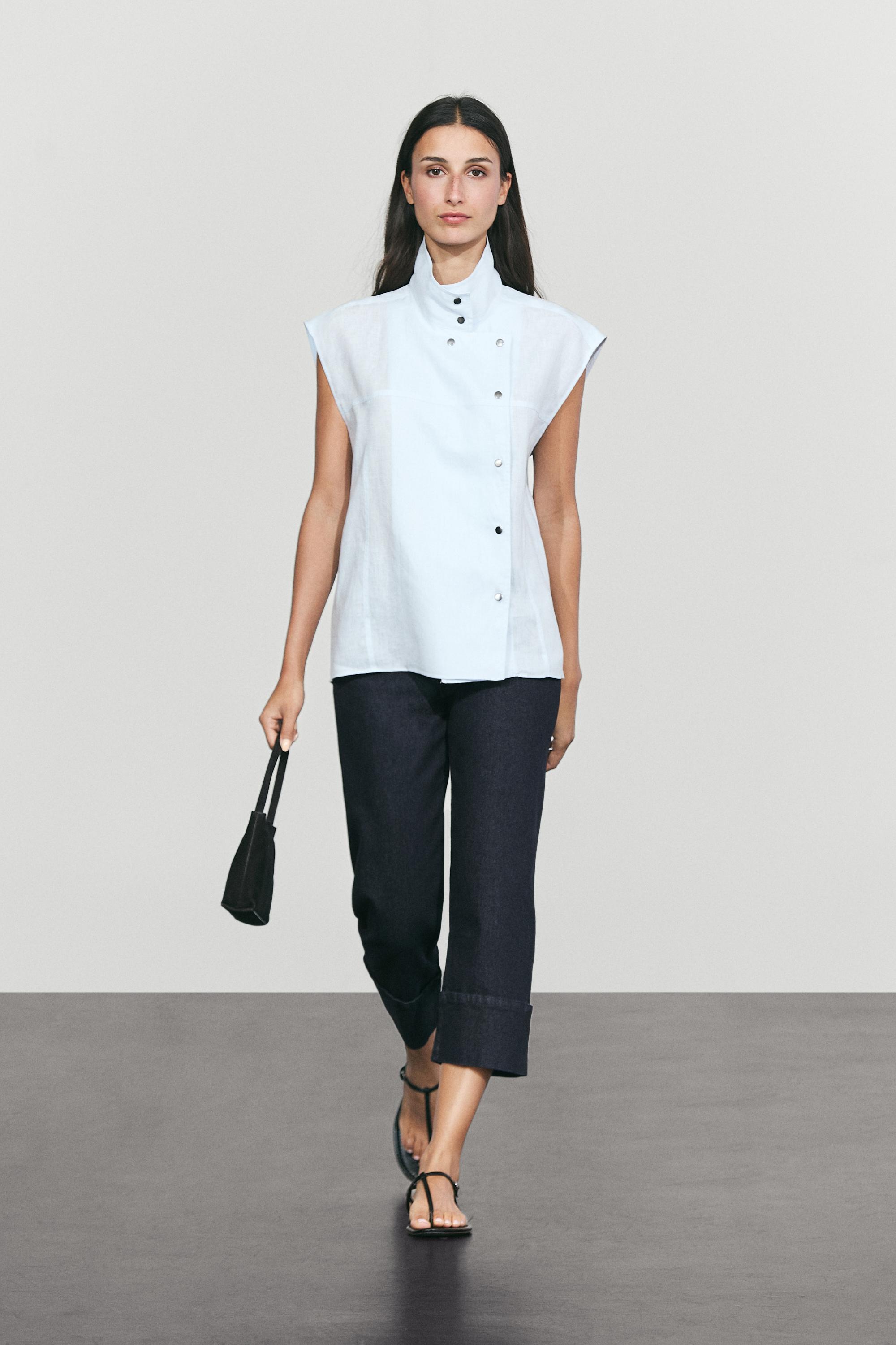 100% linen fine button-down top Light Blue