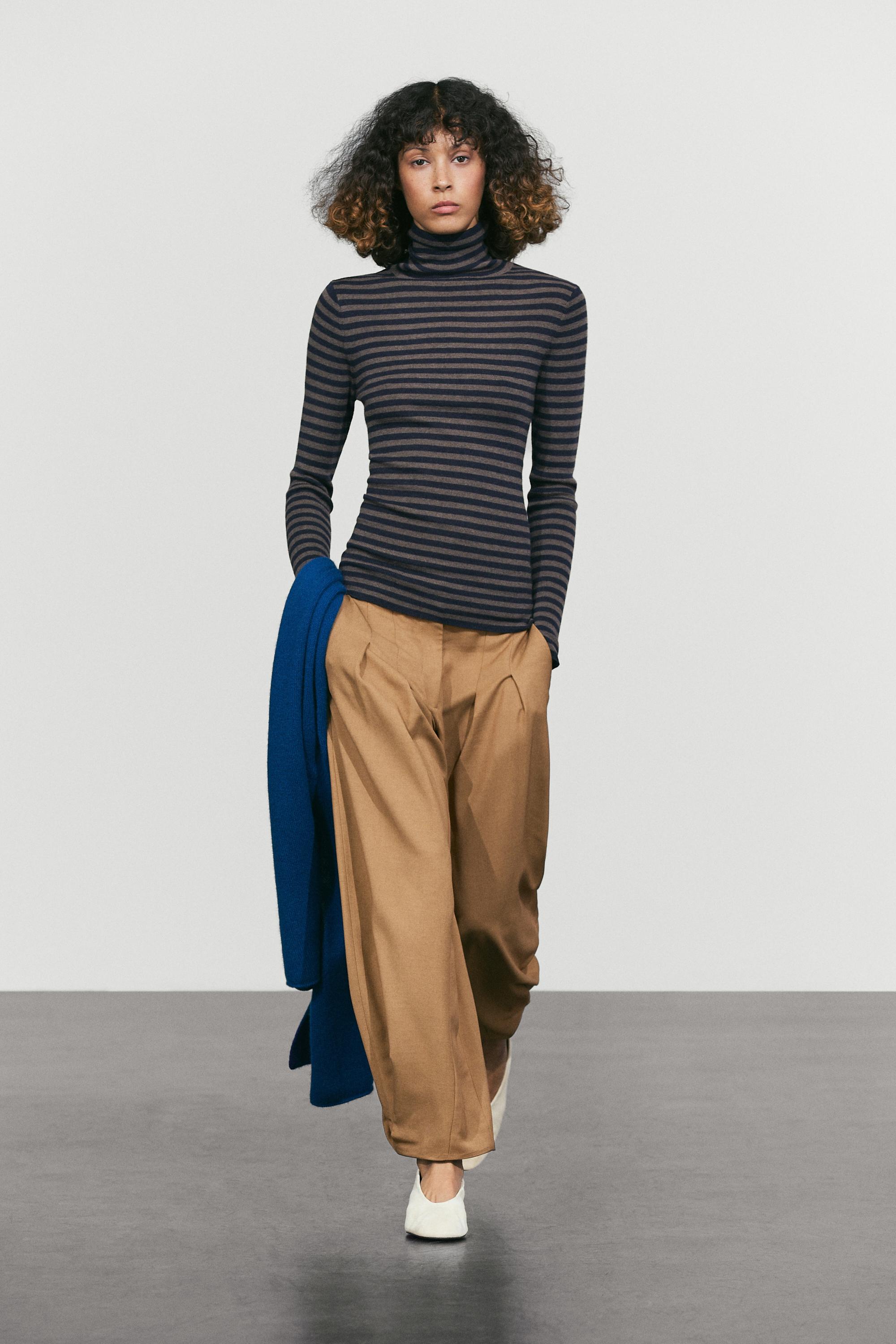 Striped turtleneck knit sweater Navy Blue