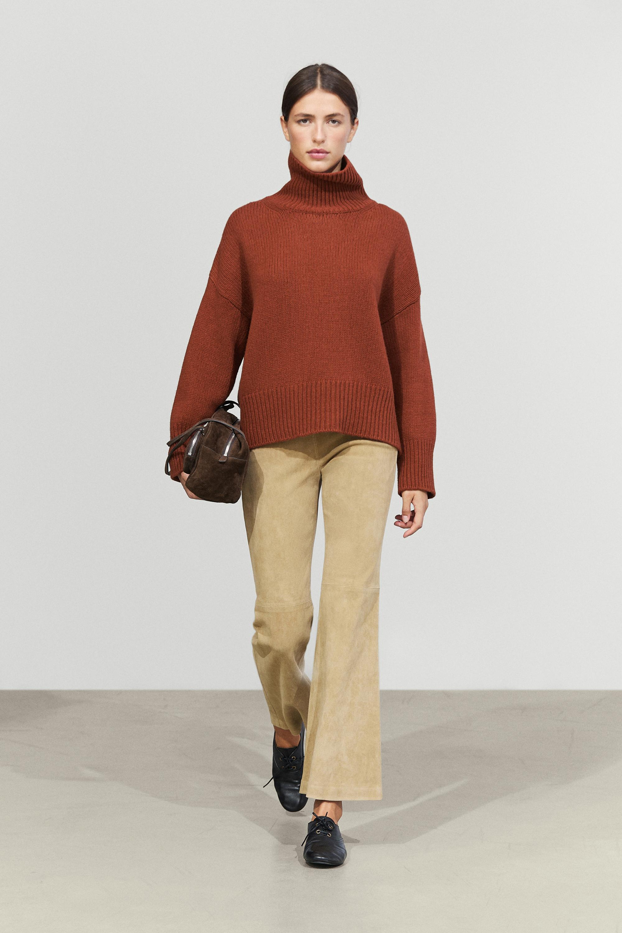 100% wool oversize knit sweater Burnt Orange