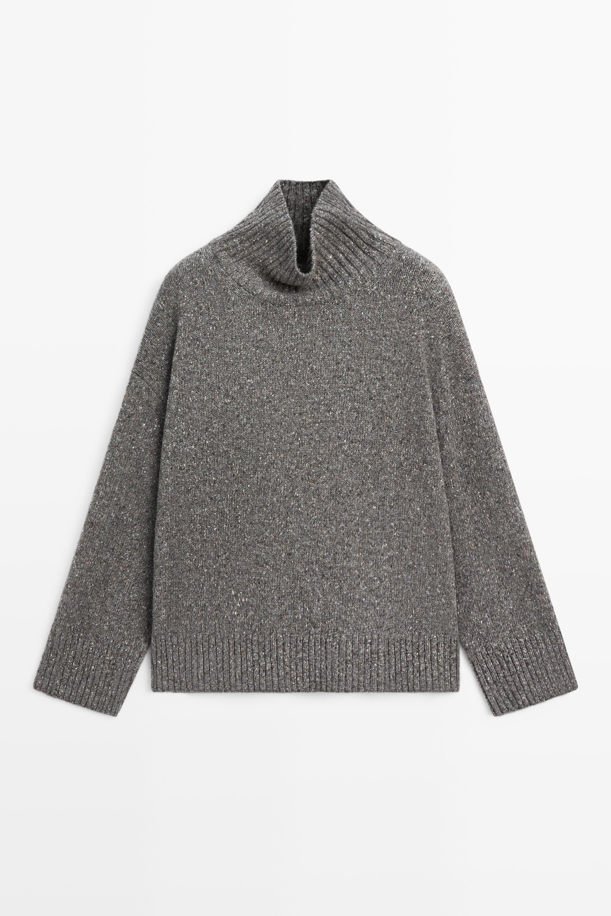 Wool blend turtleneck knit sweater Grey