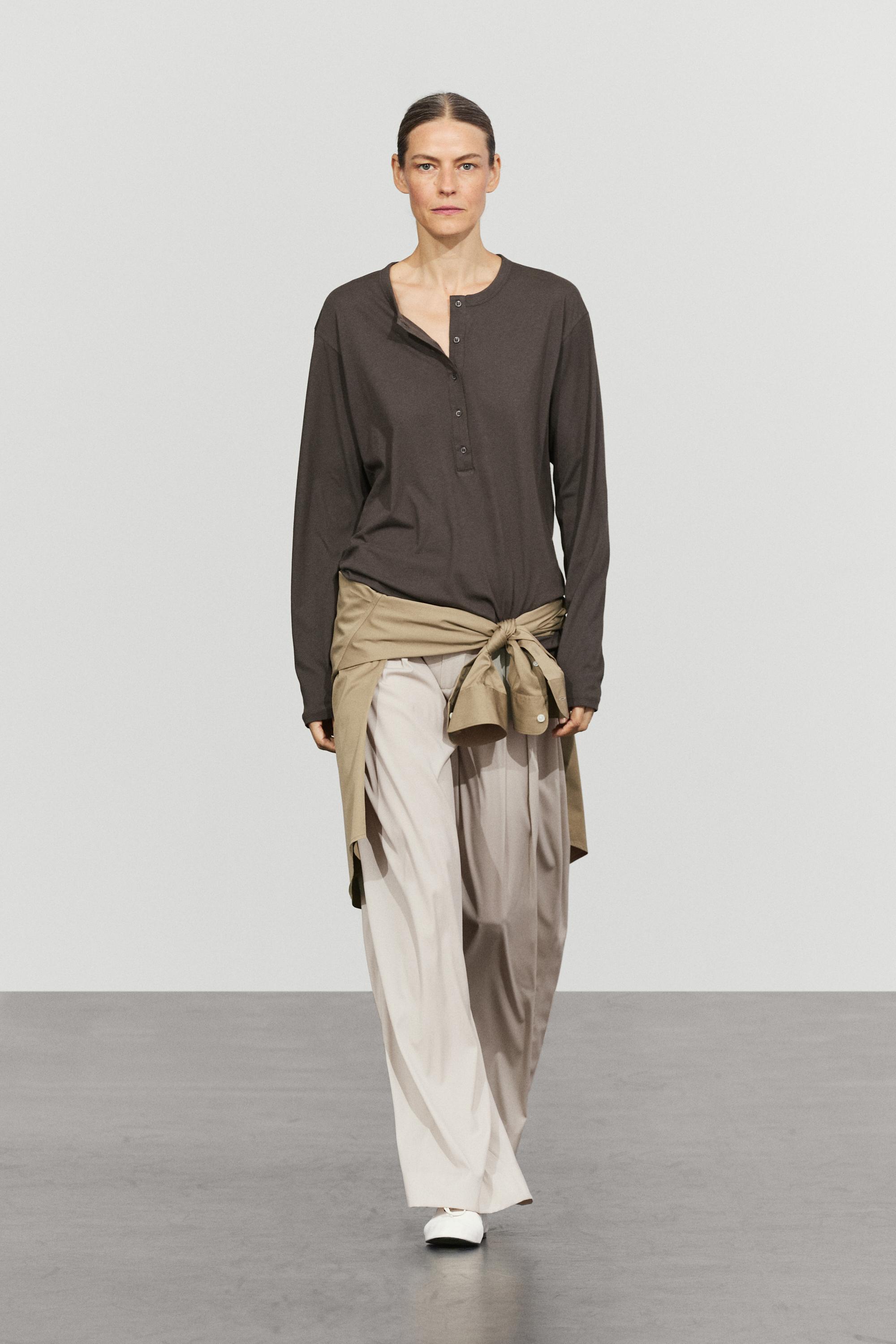 100% cotton long sleeve T-shirt Mink