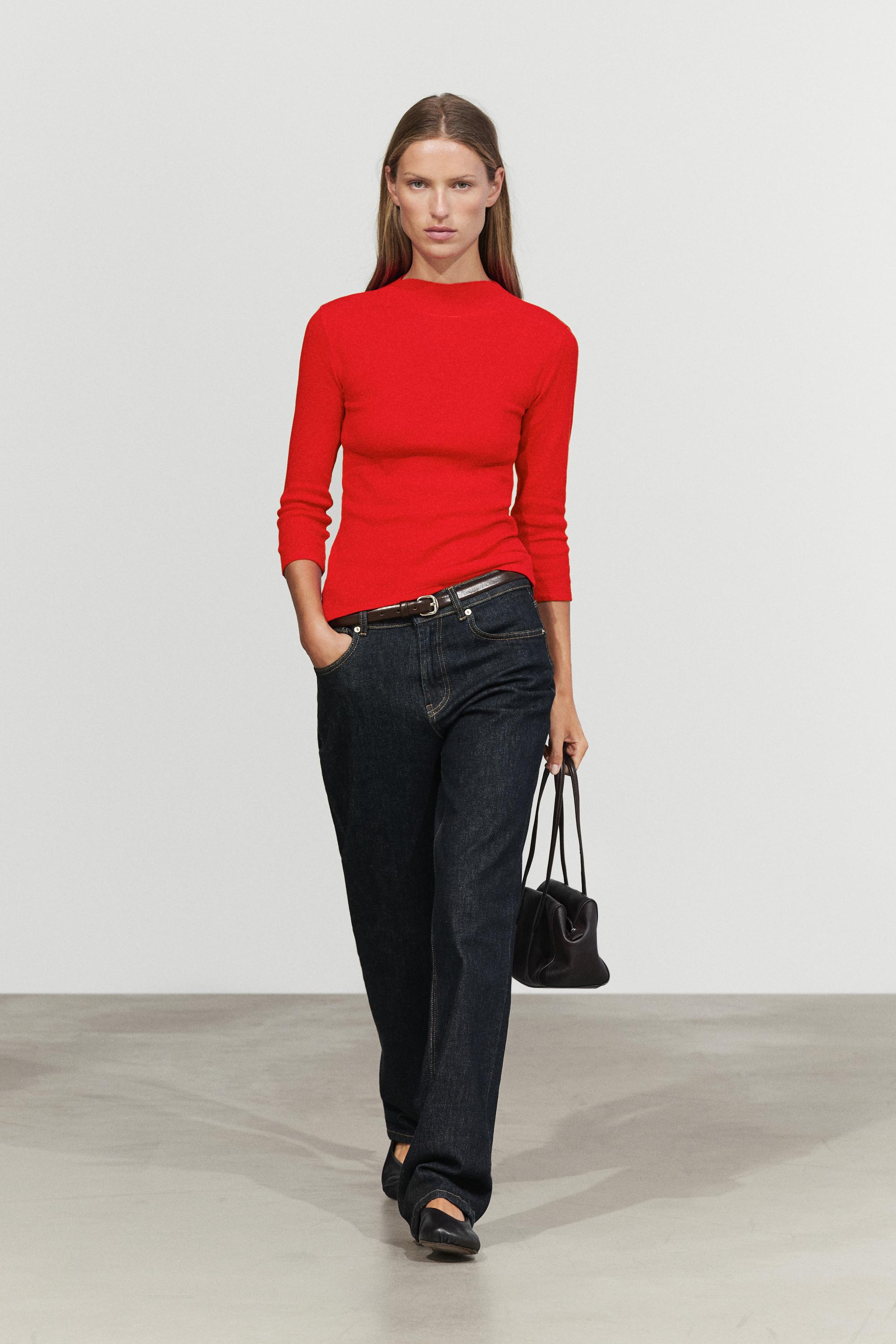 Mock neck elbow-sleeve T-shirt Red