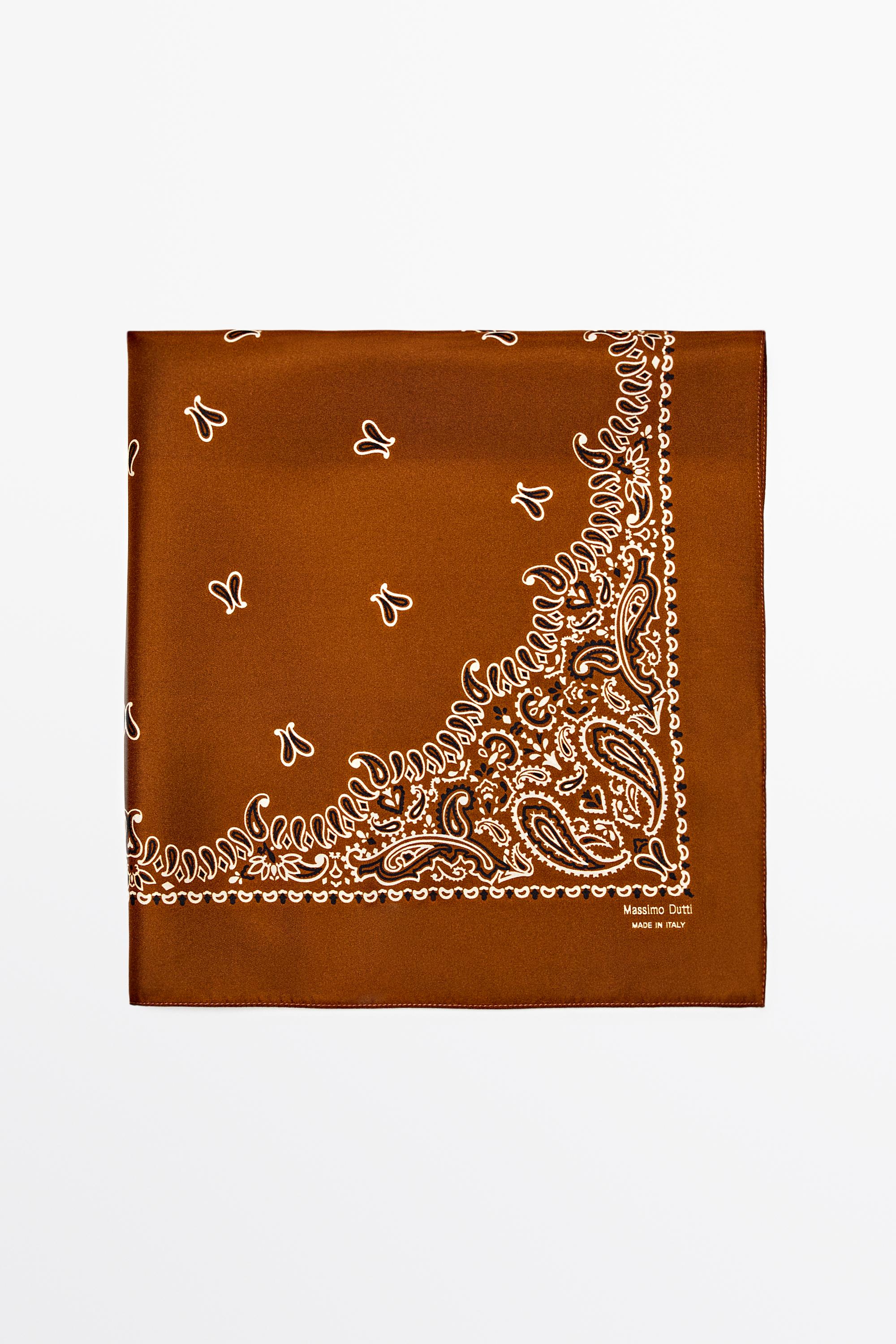 Paisley print scarf Caramel